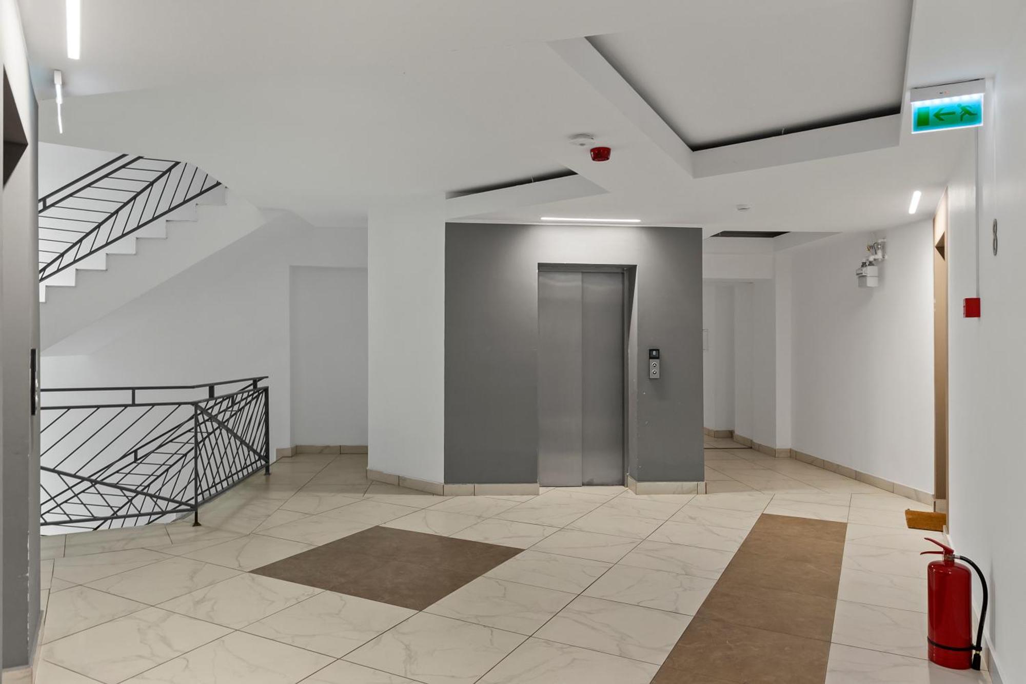 Apartamento Mido Park With Private Parking & Self Check-in