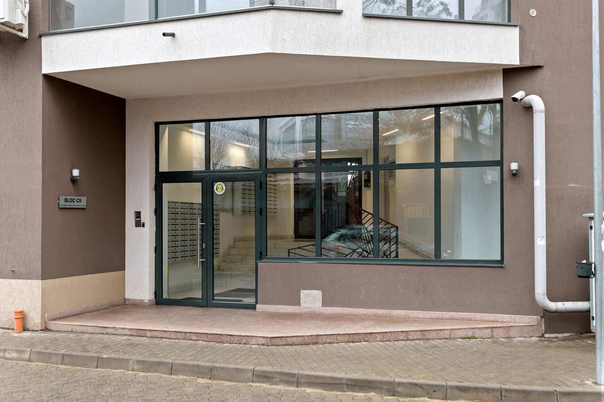 Apartamento Mido Park With Private Parking & Self Check-in