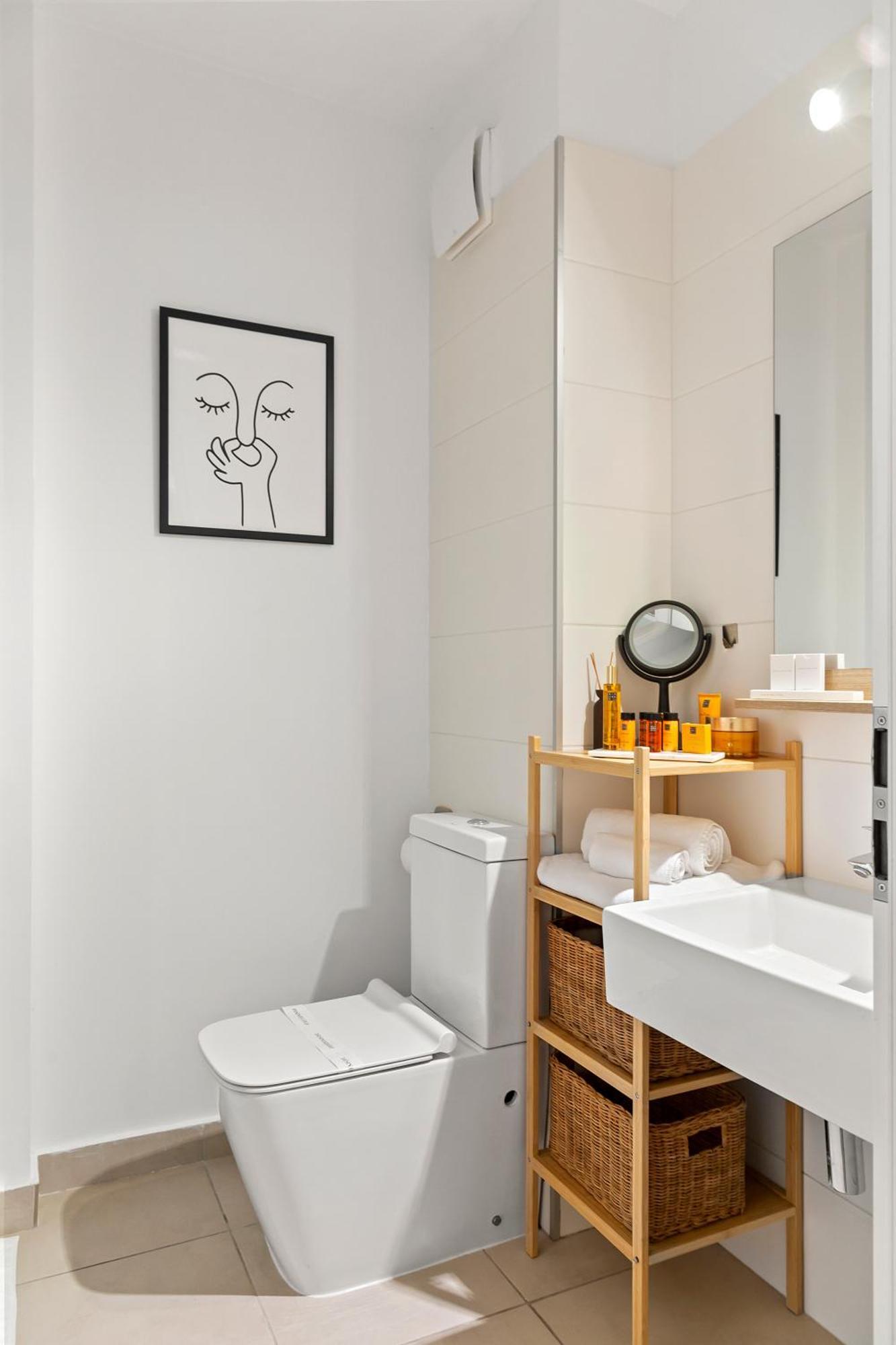 Mido Park With Private Parking & Self Check-in Apartamento Bucareste