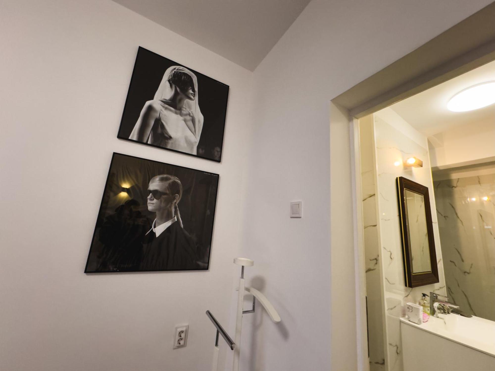 Loving Downtown By Chr Luxury Apartment Bucharest