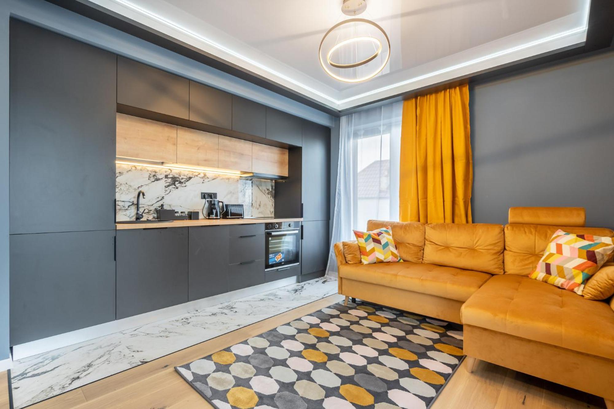Designer Loft Near Piata Unirii * Bucureşti