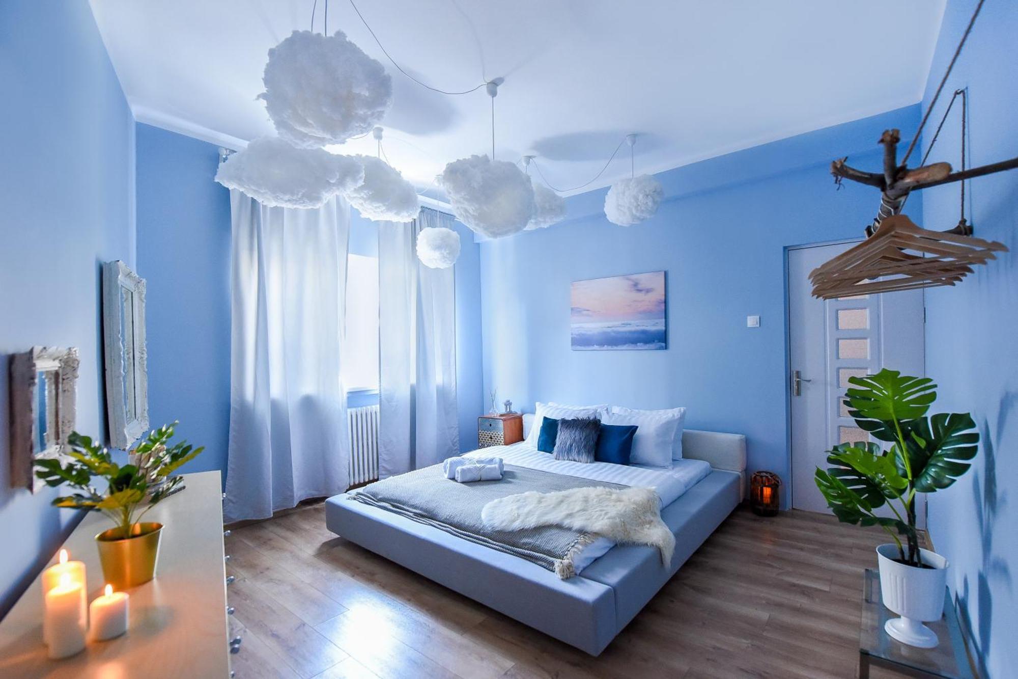 Apartment In The Heart Of History: Stylish In The Center *