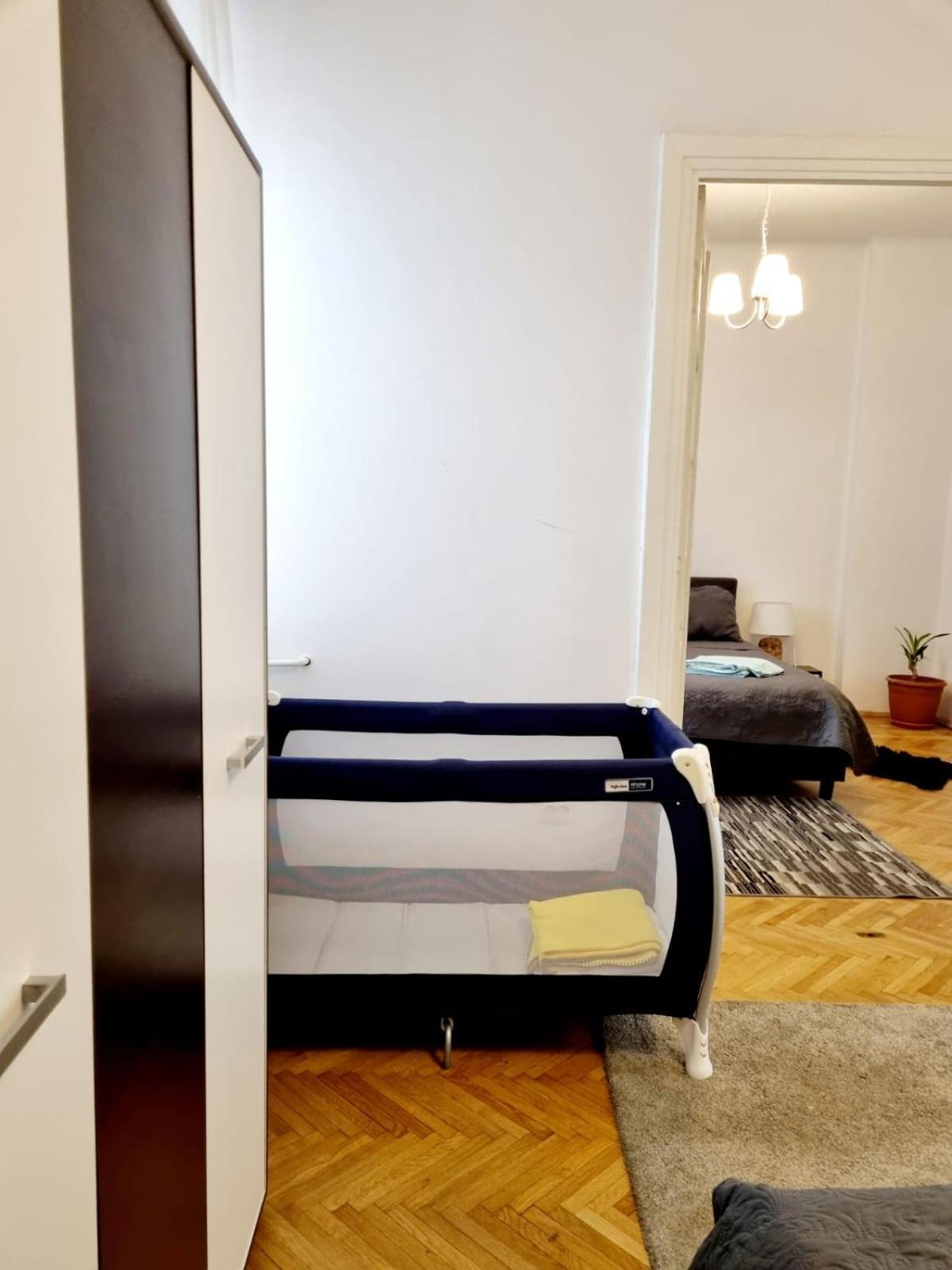 Apartamento Cozy Near Center Bucareste