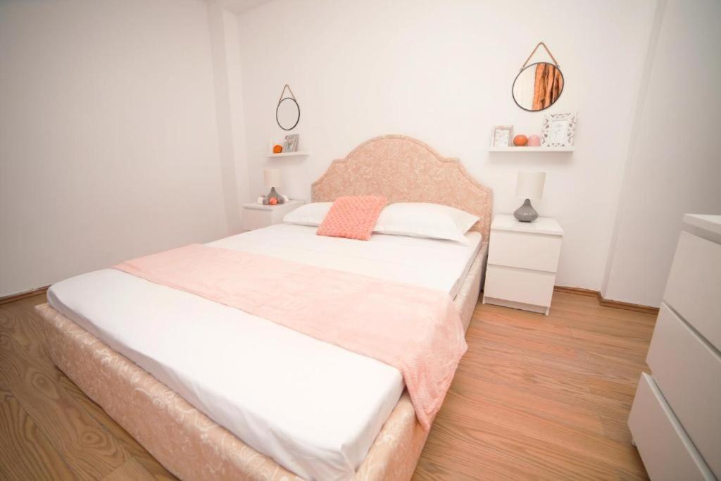 Smart Guest house Bucharest