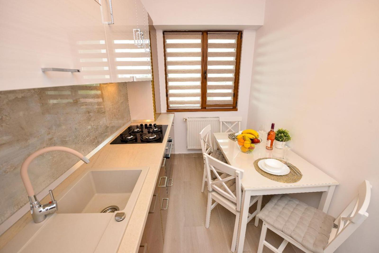 Apartment - Private Parking Bucharest