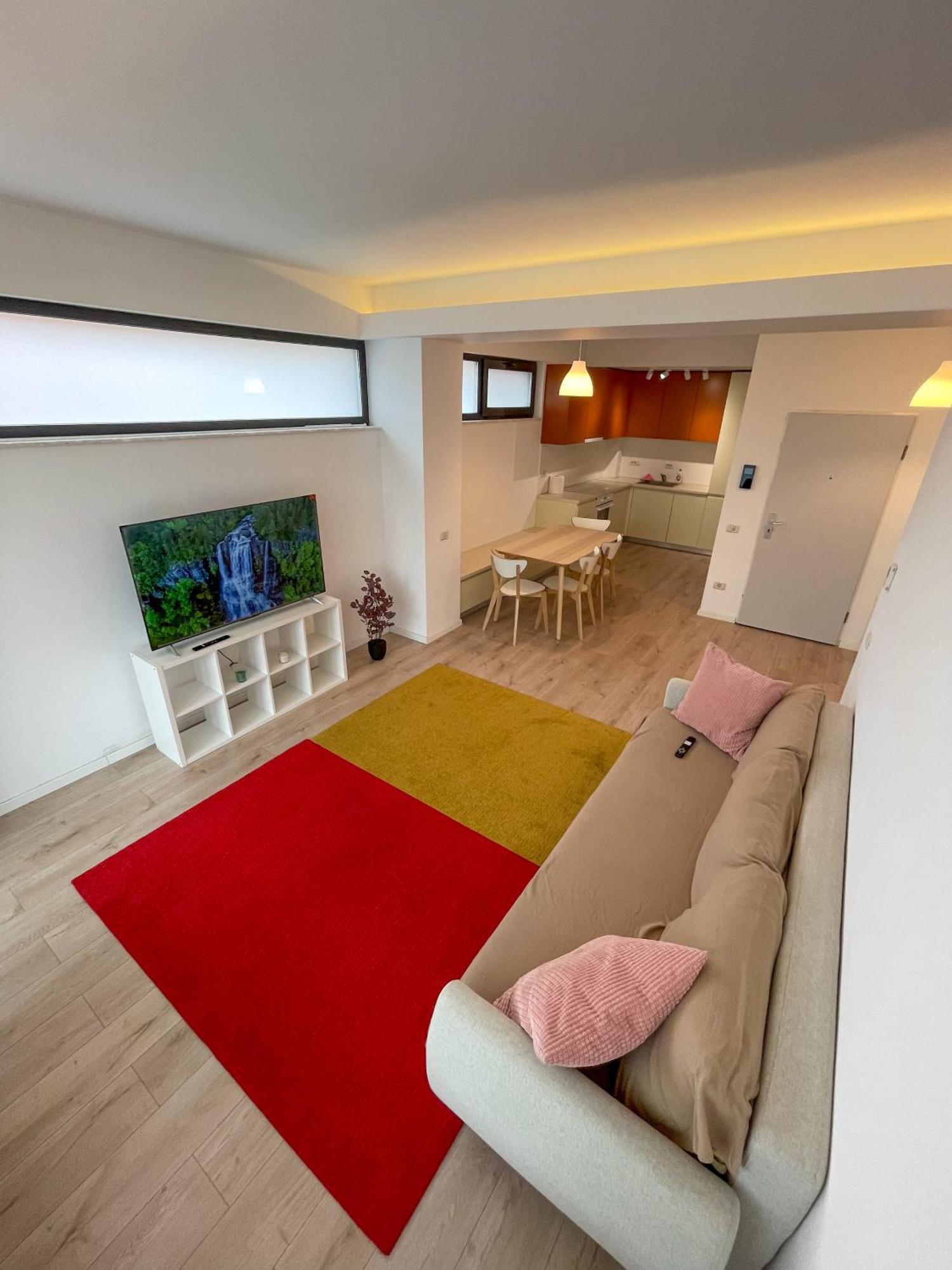 Warm Apartamento Bucareste