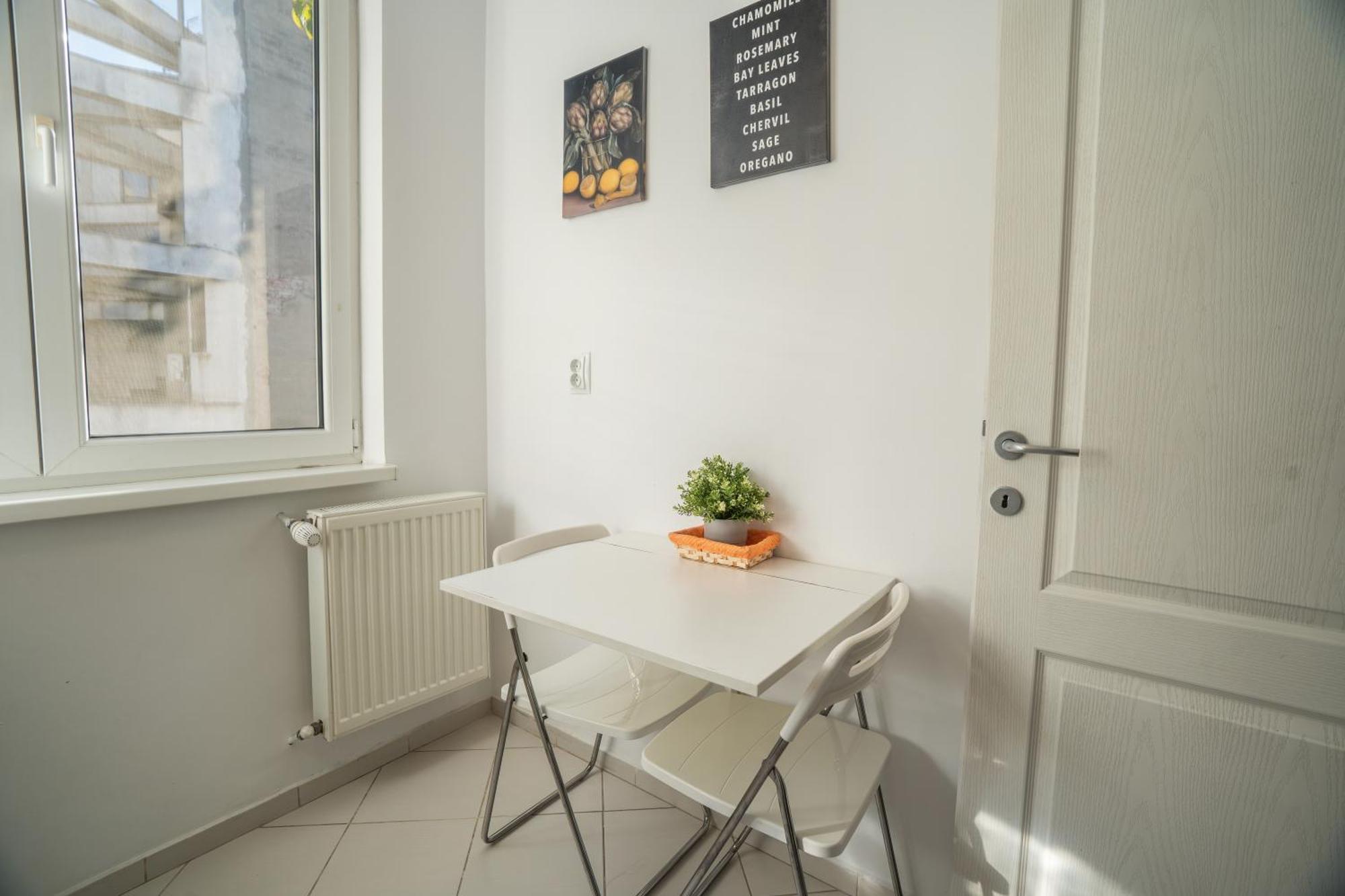 Apartment Downtown, Ideal For Longer Stays, Family Friendly - Nb73a Bucharest