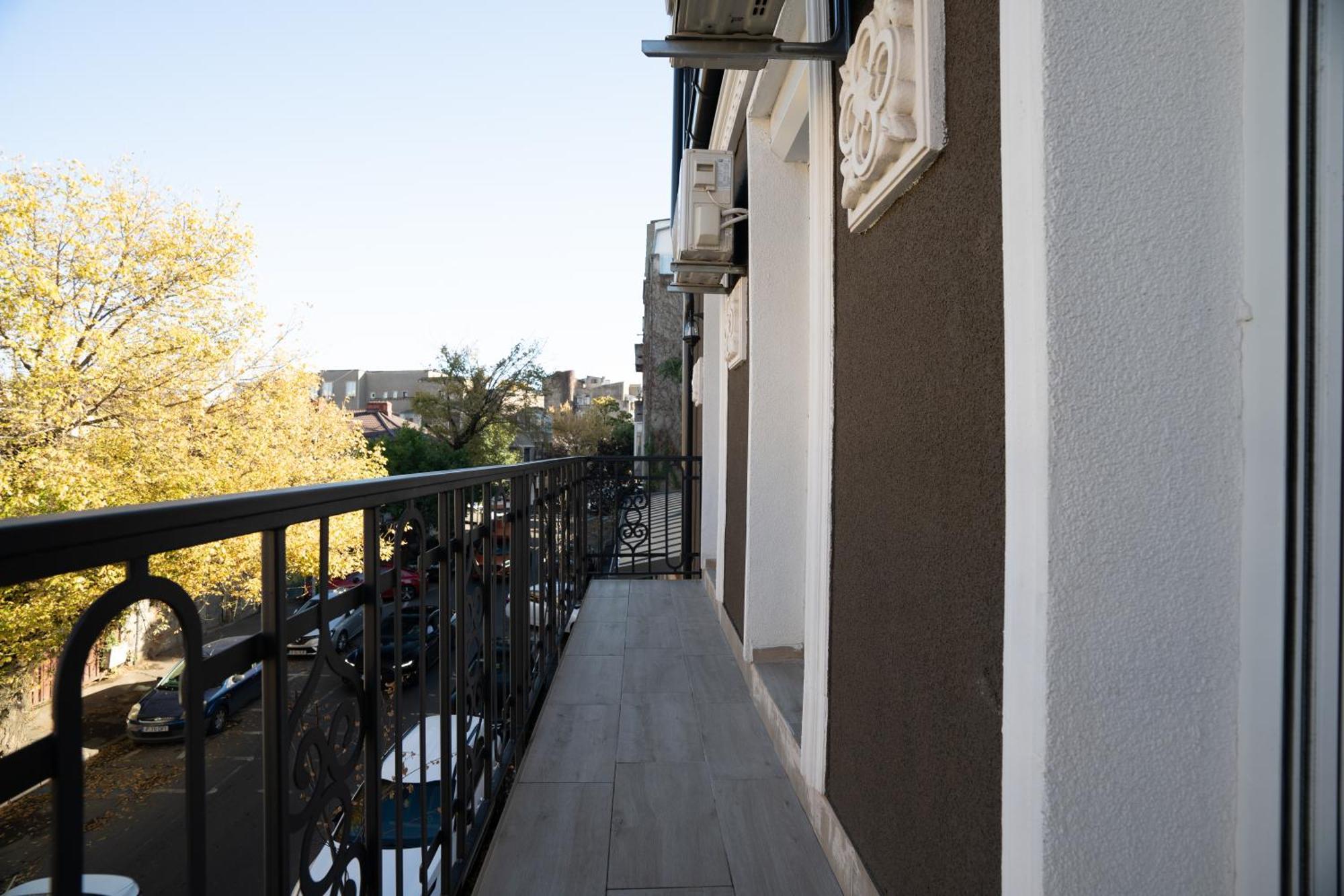 Lovely New Balcony Cismigiu Park - Pop5 Bucureşti