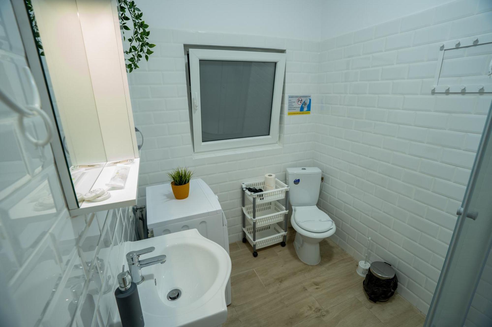 Apartament Cozy & Comfortable Apartment, Cismigiu Park - Pop7