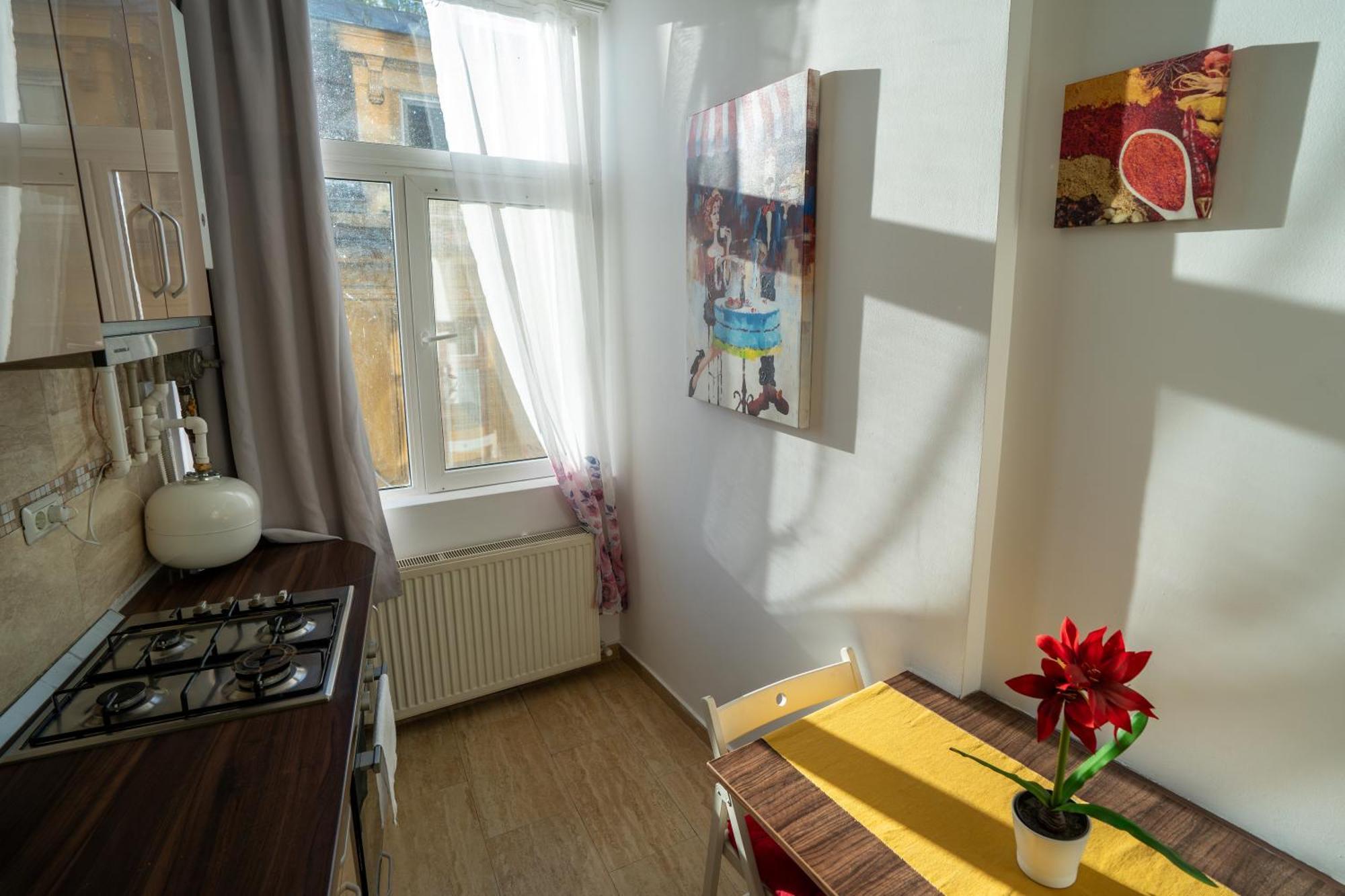 Apartament Downtown, Close To Old Town, Family Friendly - Ivo10 Bucureşti