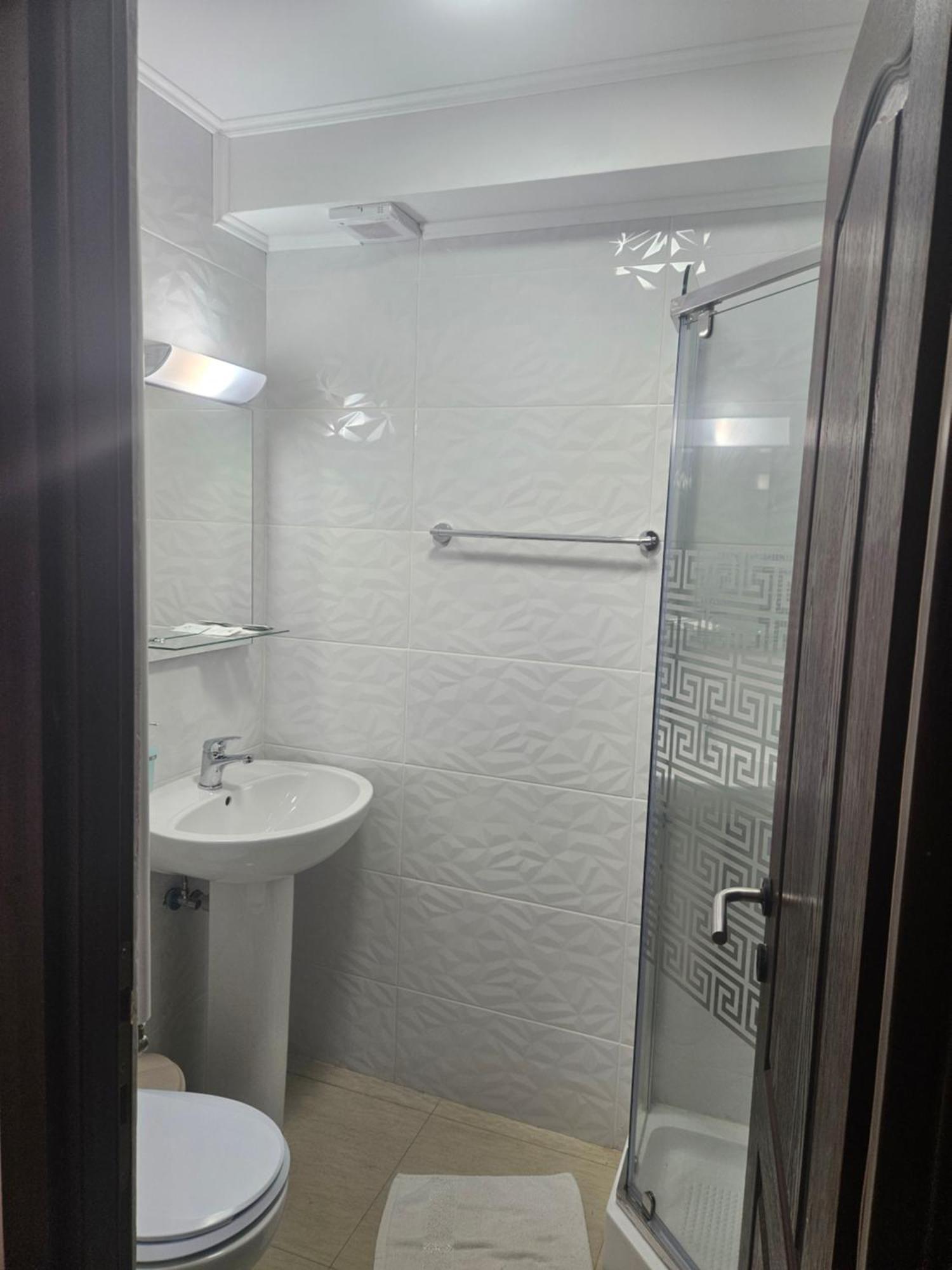 Hotel Marina 2 Bucharest