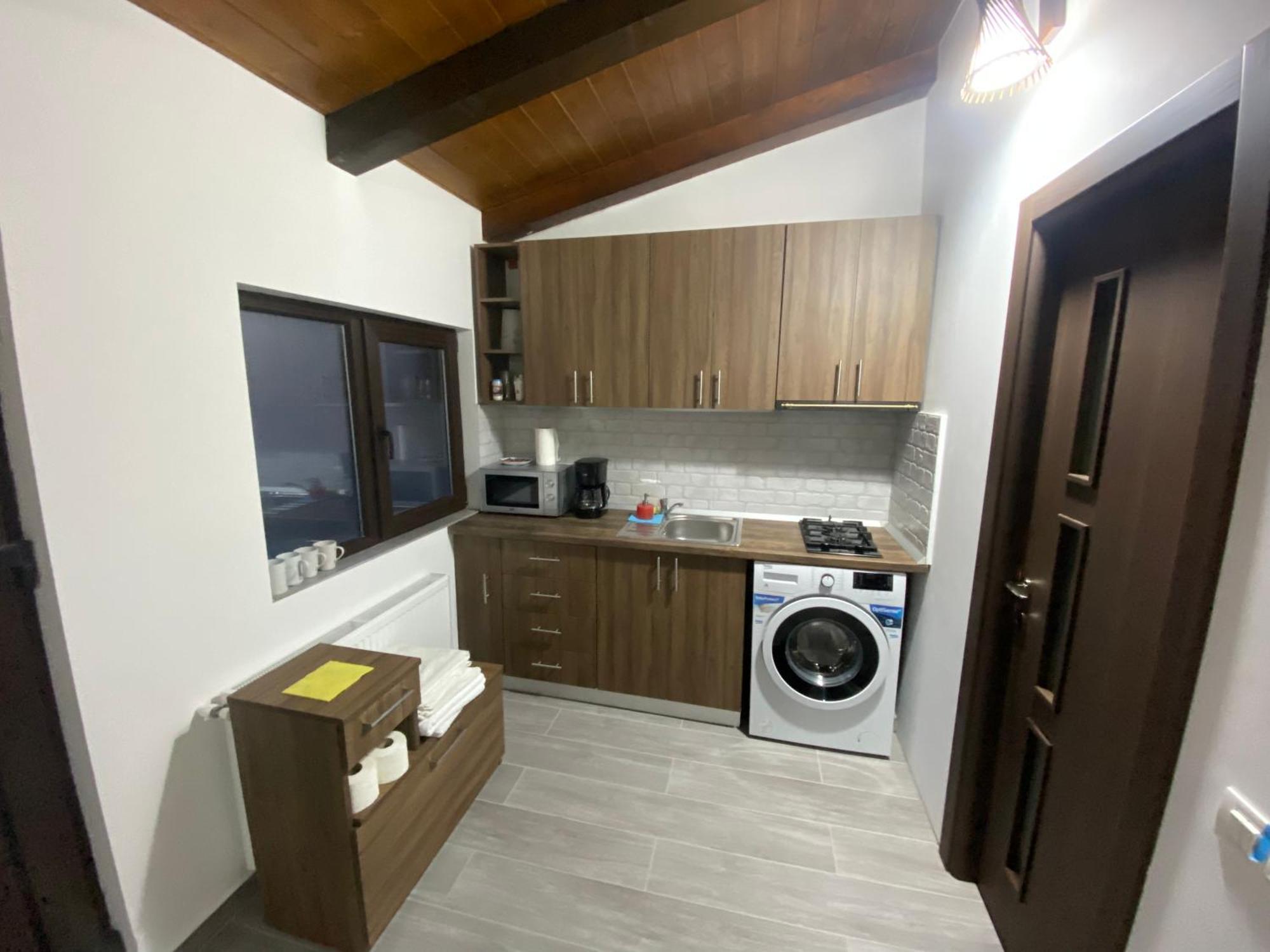 Valivillas Apartament Militari