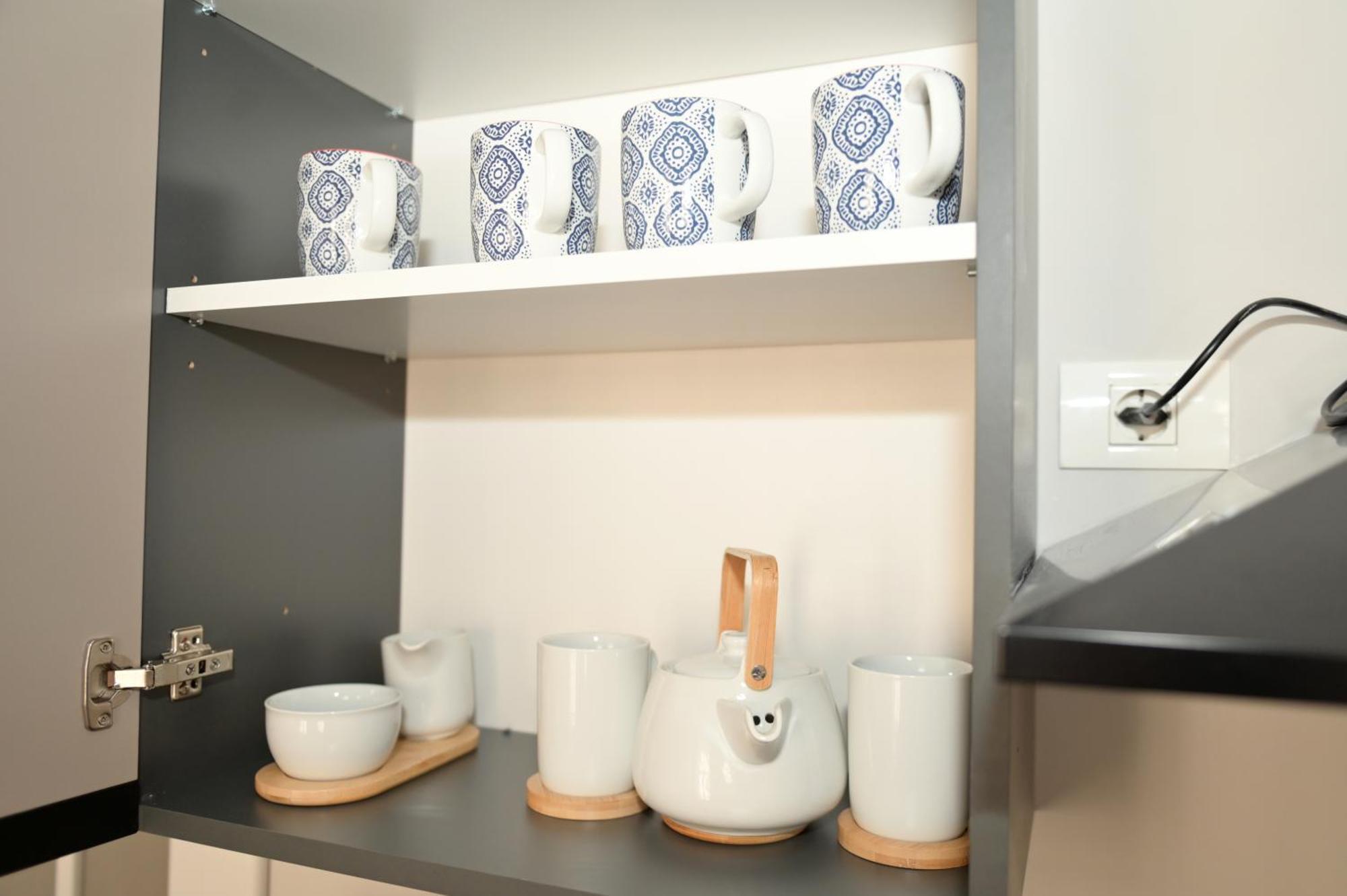 Umbrella Street Center Luxury 2 Bedroom