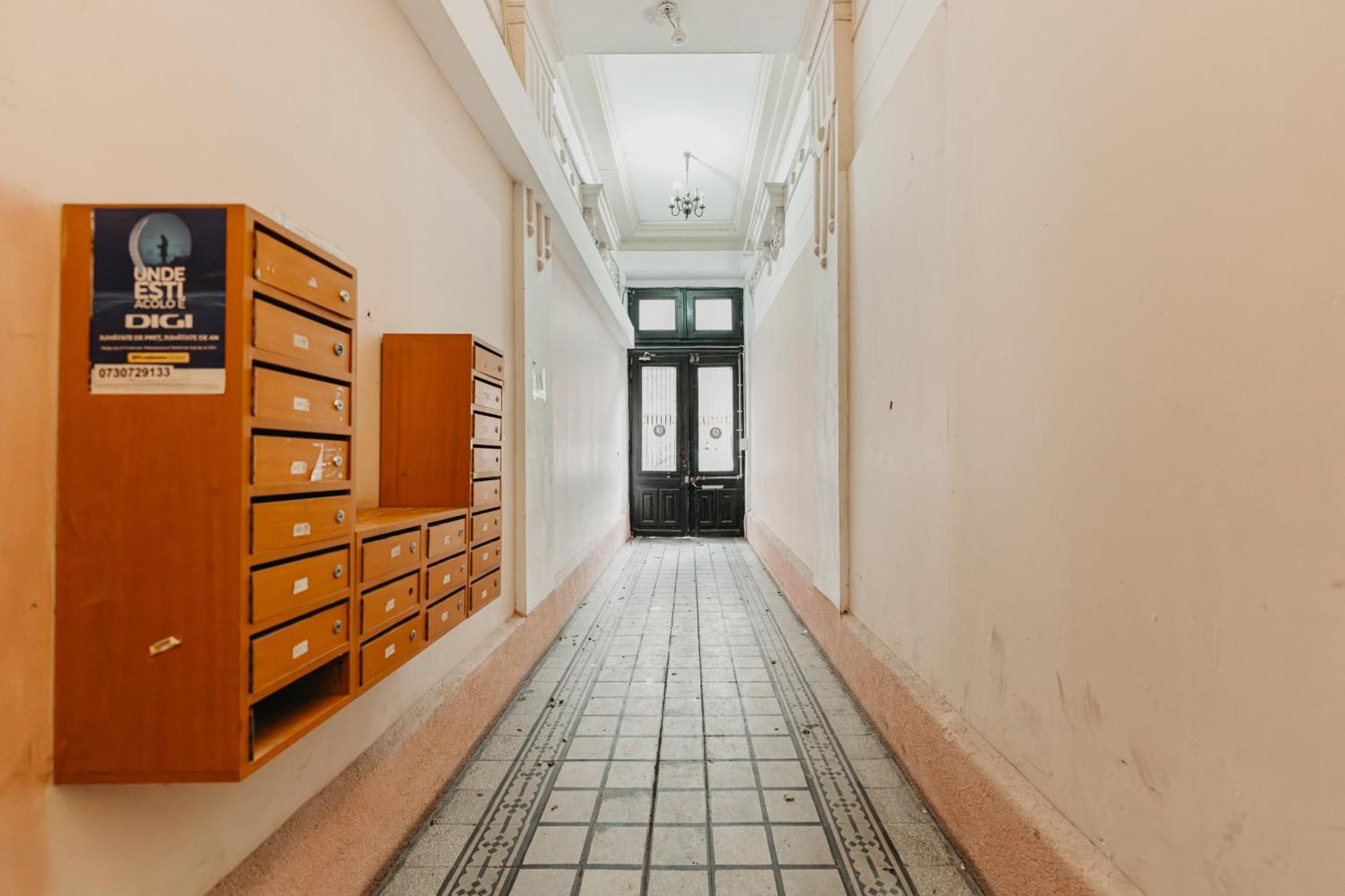 Apartamento Piata Amzei 1 *