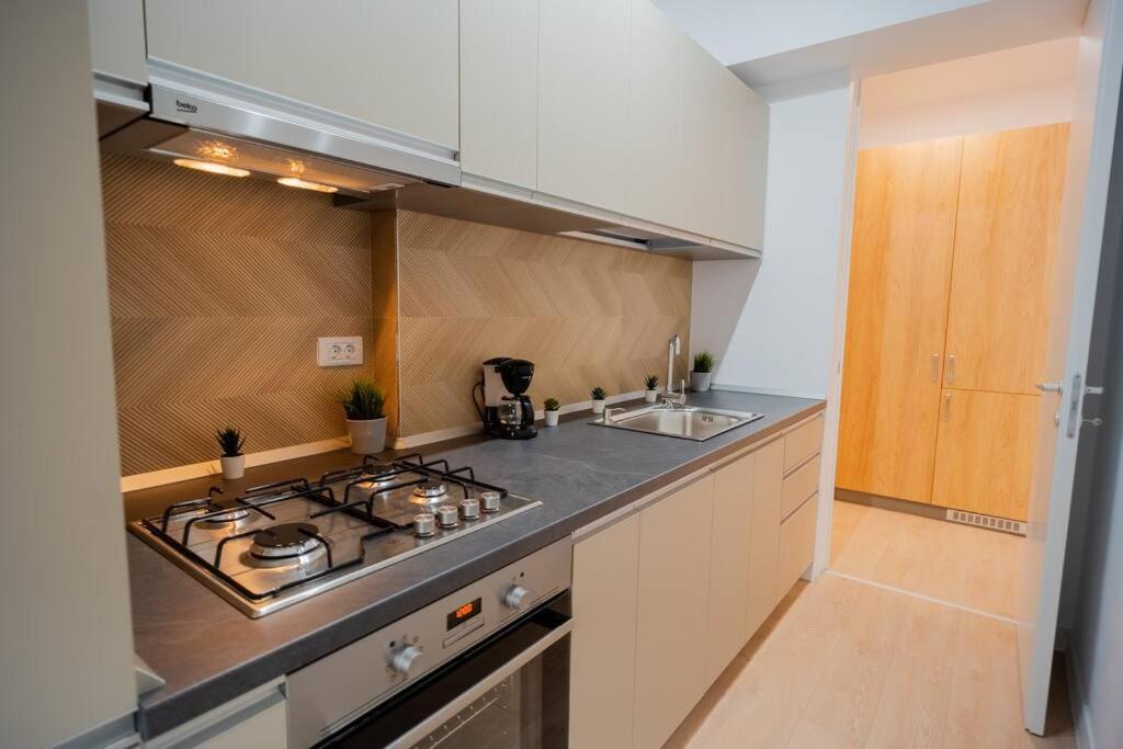 Politehnica Park Residence: Modern Comfort Bucharest