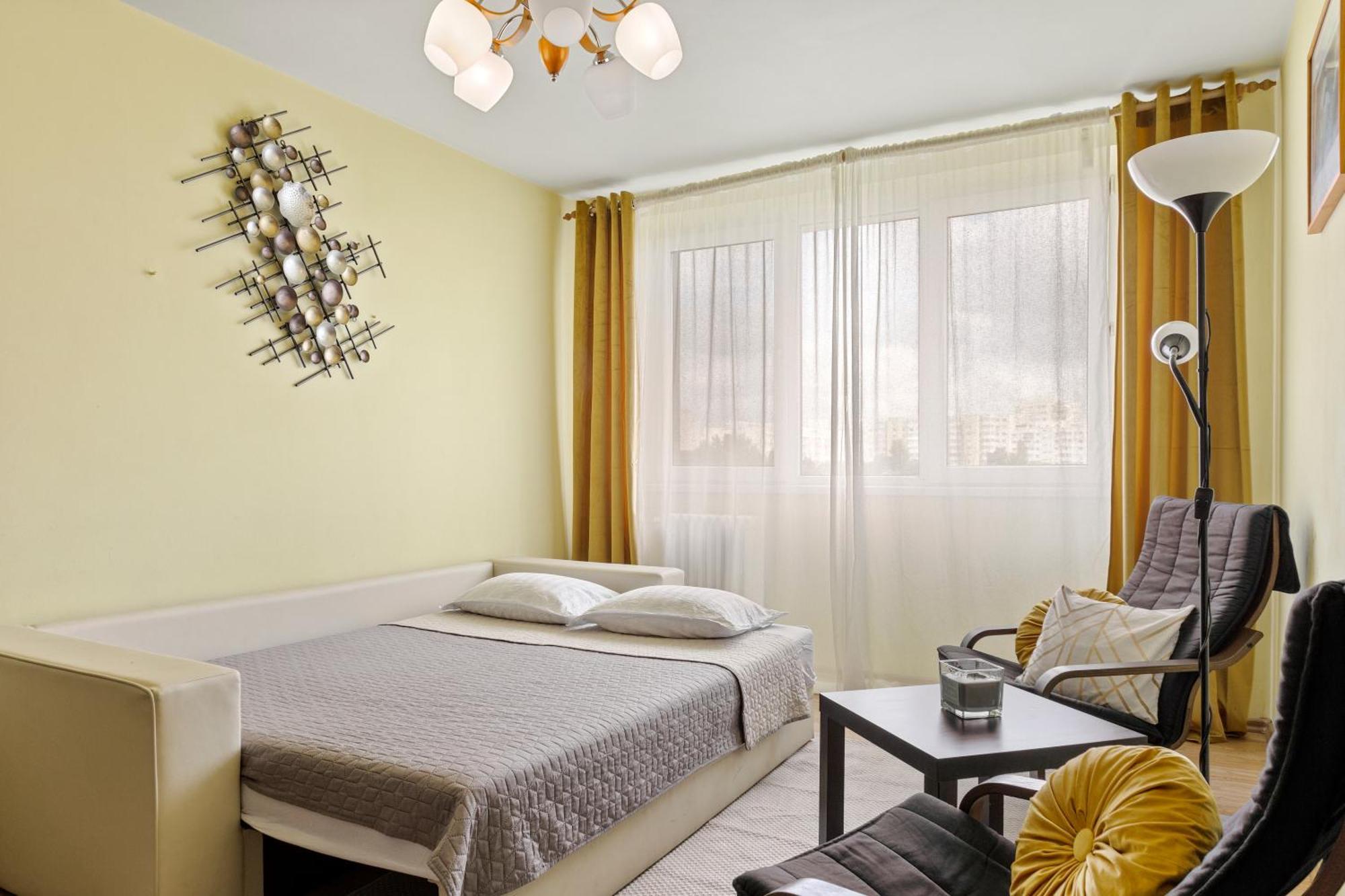 Arena Nationala, Monza, Victor Gomoiu The Cloud, Free Early Check-in Available Apartment