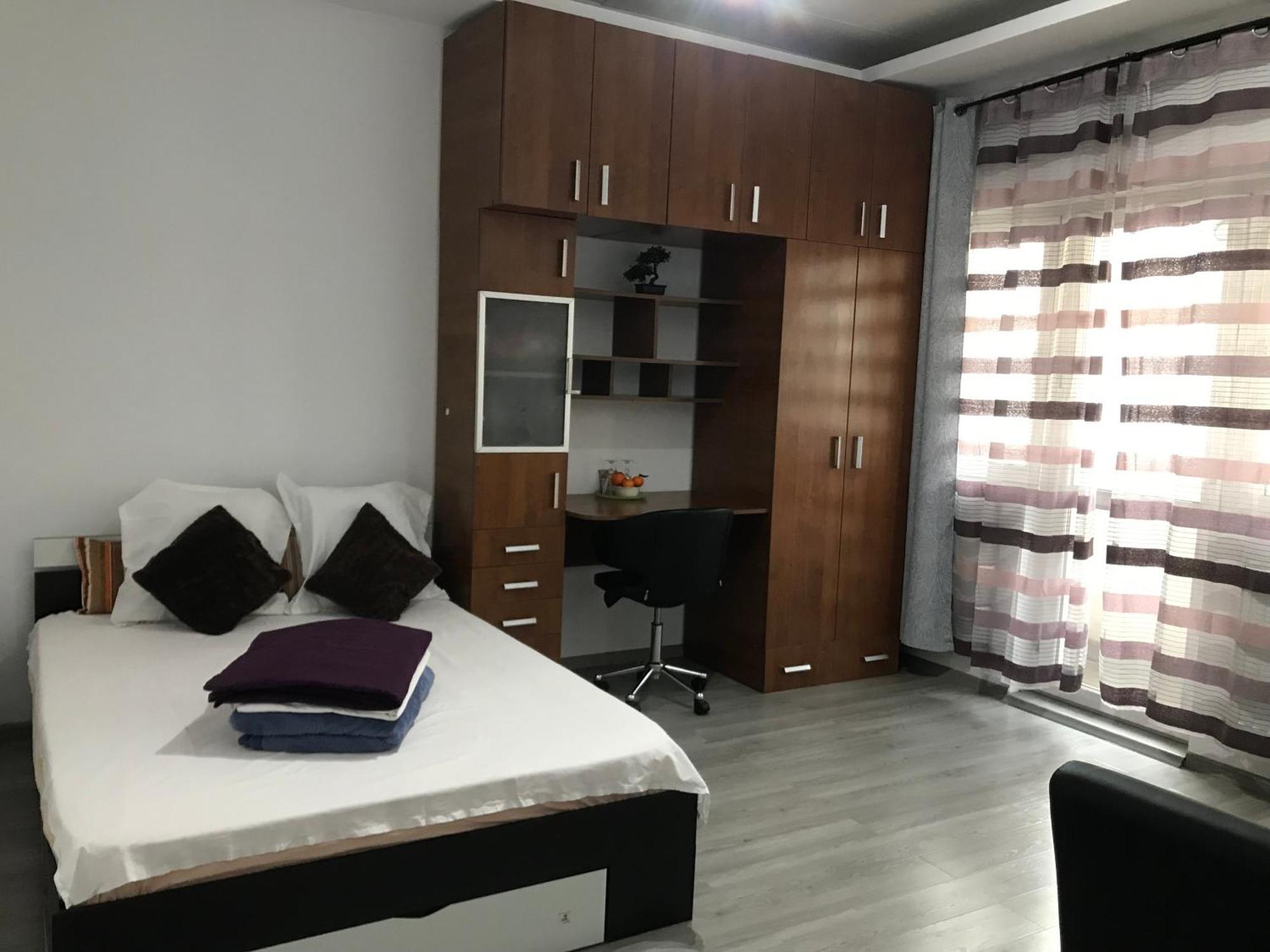 Stefan Cel Mare-central Bucharest