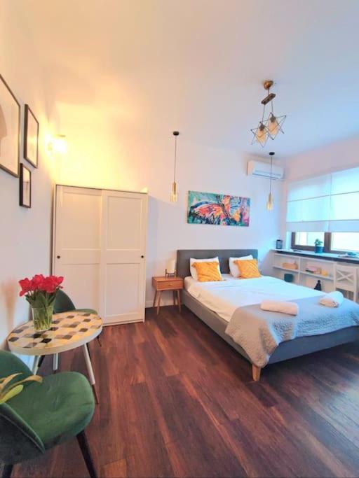 Studio Calea Victoriei Bucharest