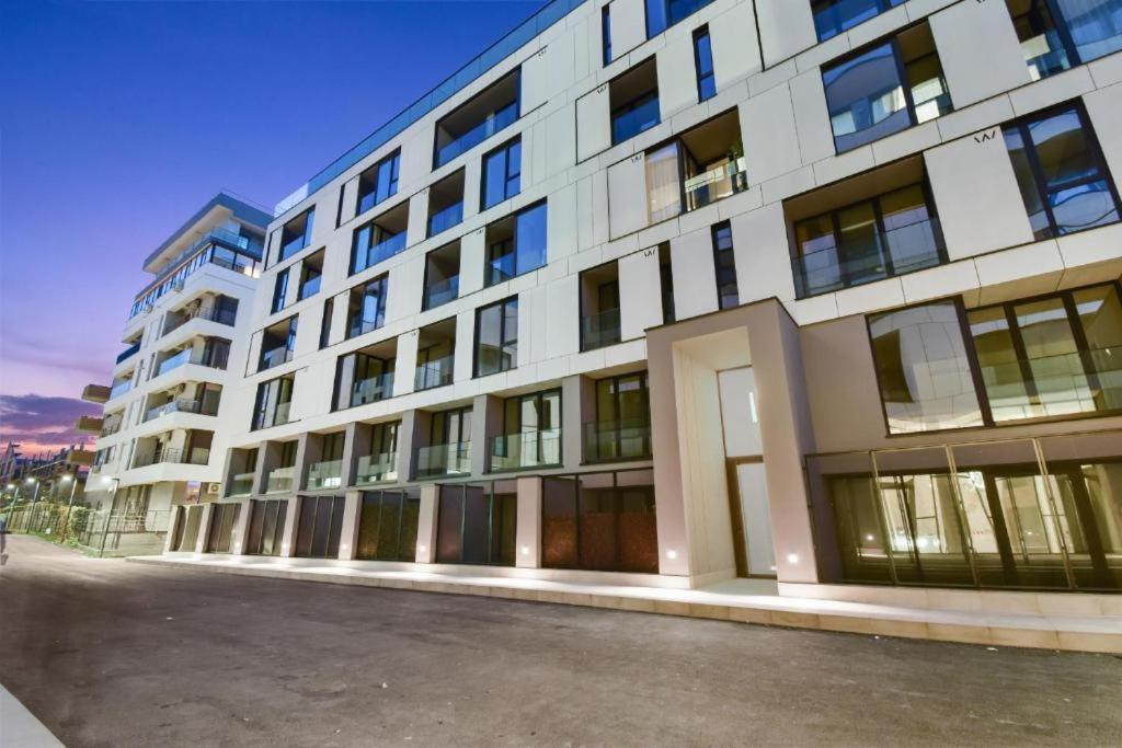 Harmony Win Herastrau Apartamento *