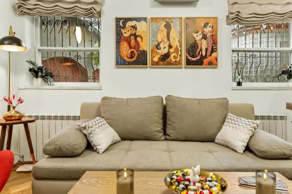 Casa De Povesti - Calea Victoriei Apartamento