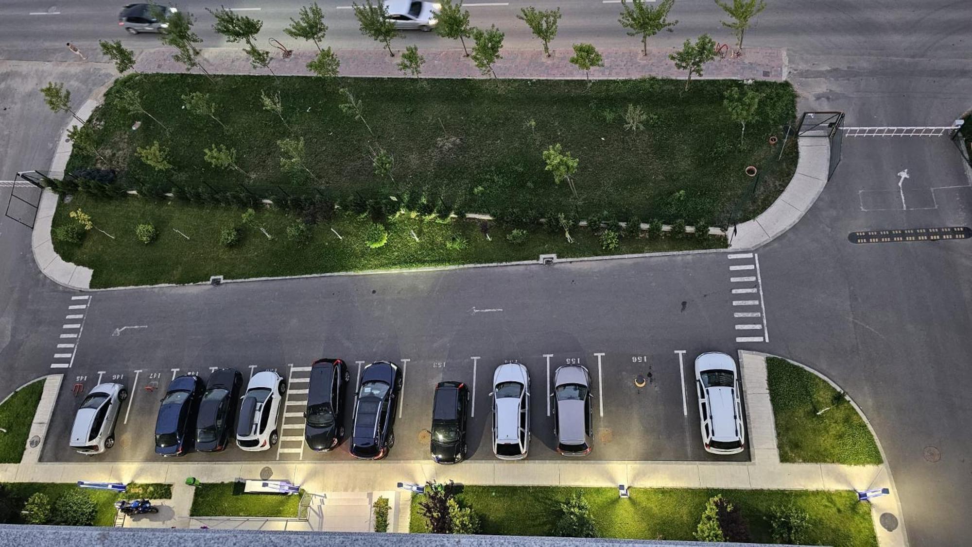 Spatios,intim+ Loc Parcare Propriu,vedere Panoramica,utilat De Lux * Bucareste