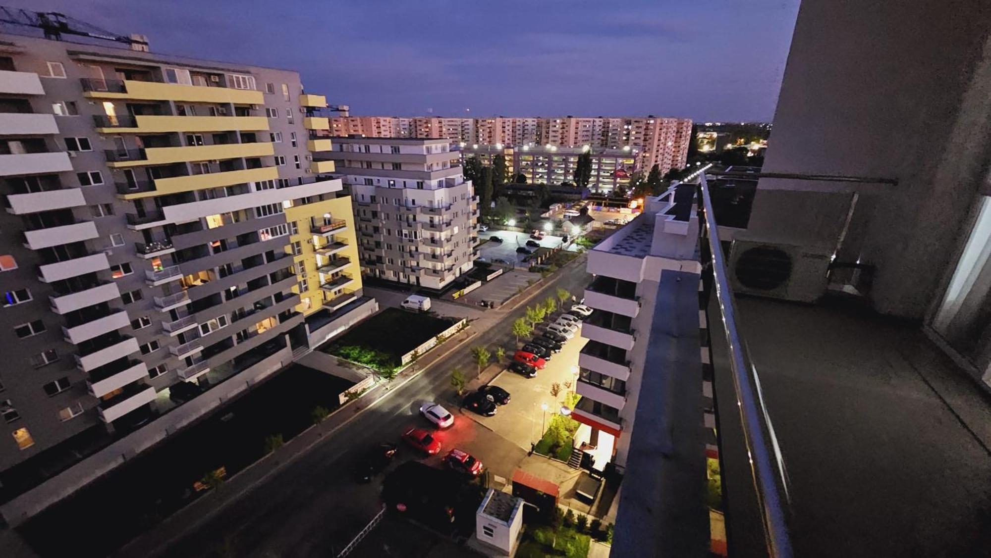 Spatios,intim+ Loc Parcare Propriu,vedere Panoramica,utilat De Lux Apartamento