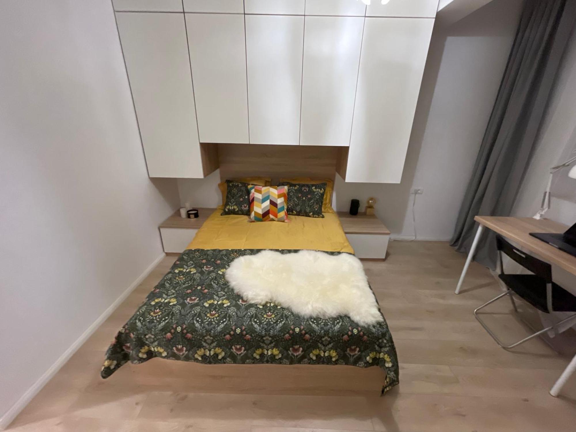 Rose Luxury Palace Apartment