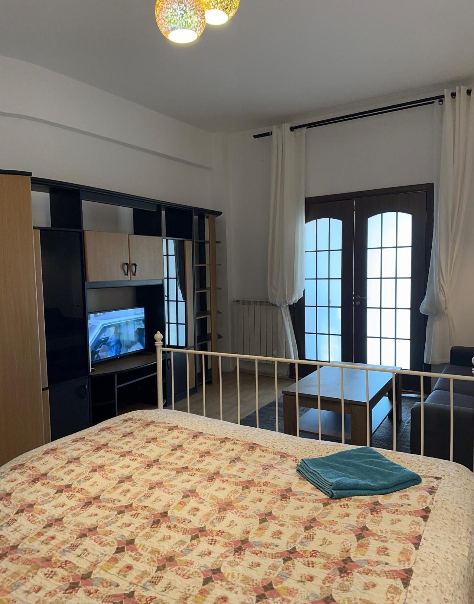 Apartment Downtown Calea Victoriei Bucharest