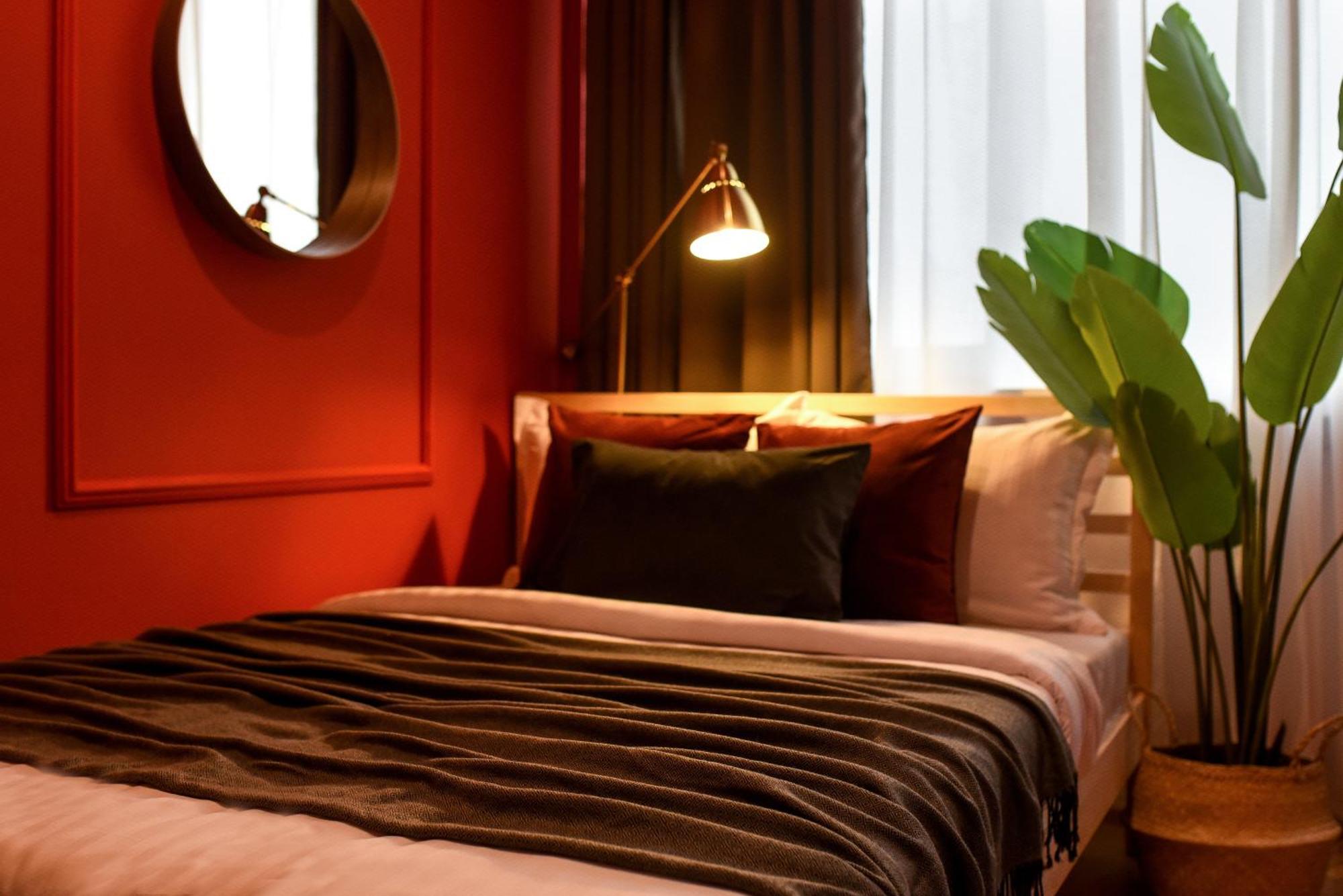 Apartment Magheru Boulevard Cozy - Where Less Is
