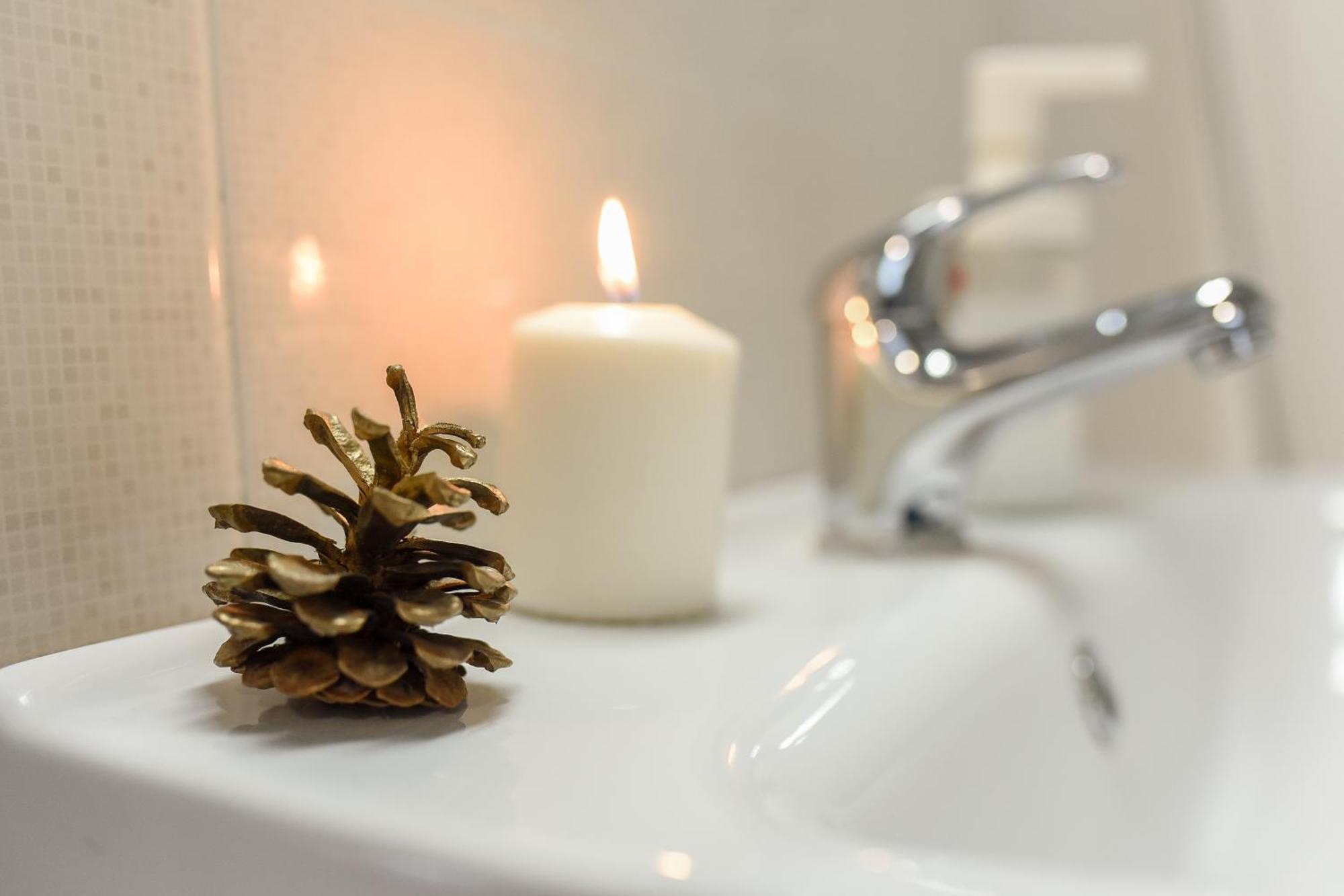 City-centric Comfort: 1-bedroom Near Military Circle Apartment Bucharest