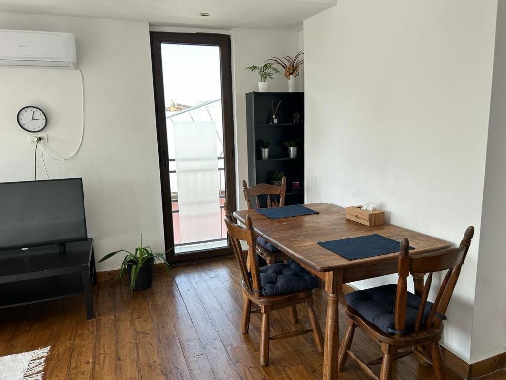 Apartamento Lovely In In Bucareste