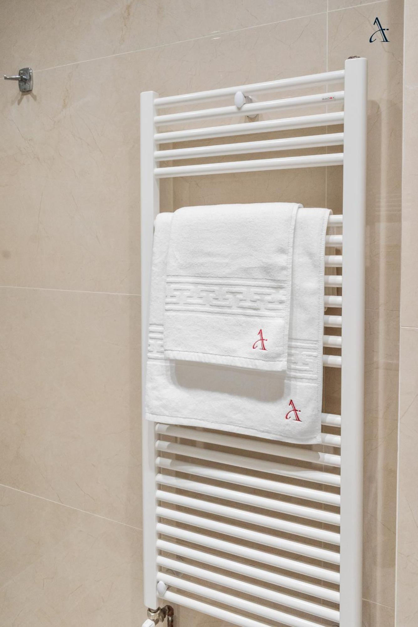 Apartment Rentforcomfort Penthouse Romana *