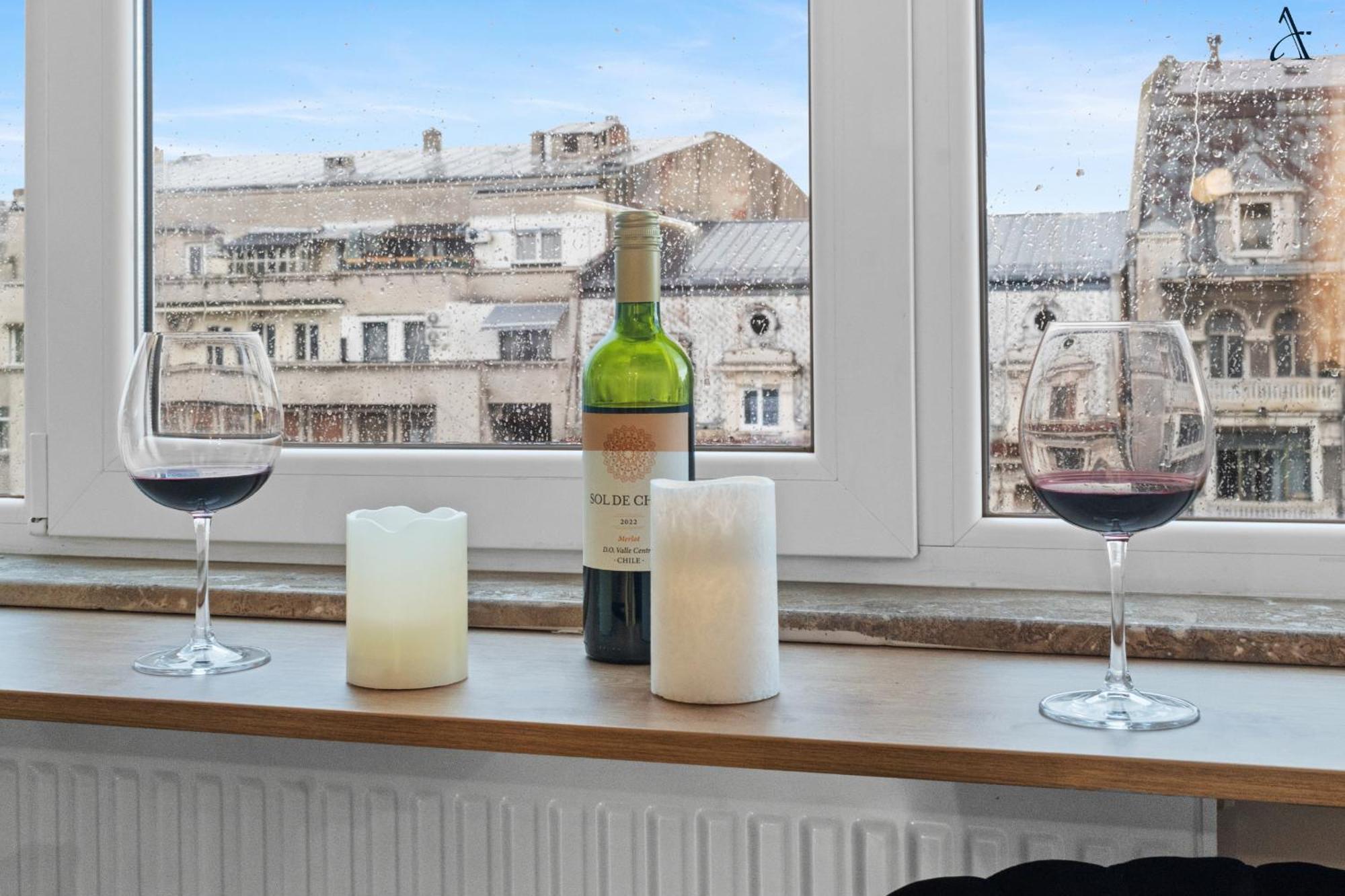 Rentforcomfort Penthouse Romana * Bucharest