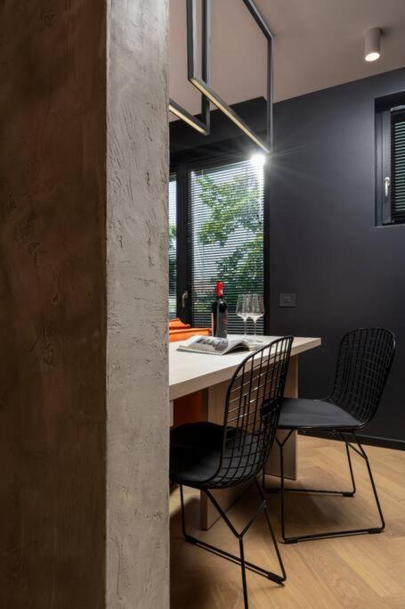 Apartment Amber - Luxury By Selestate Bucharest