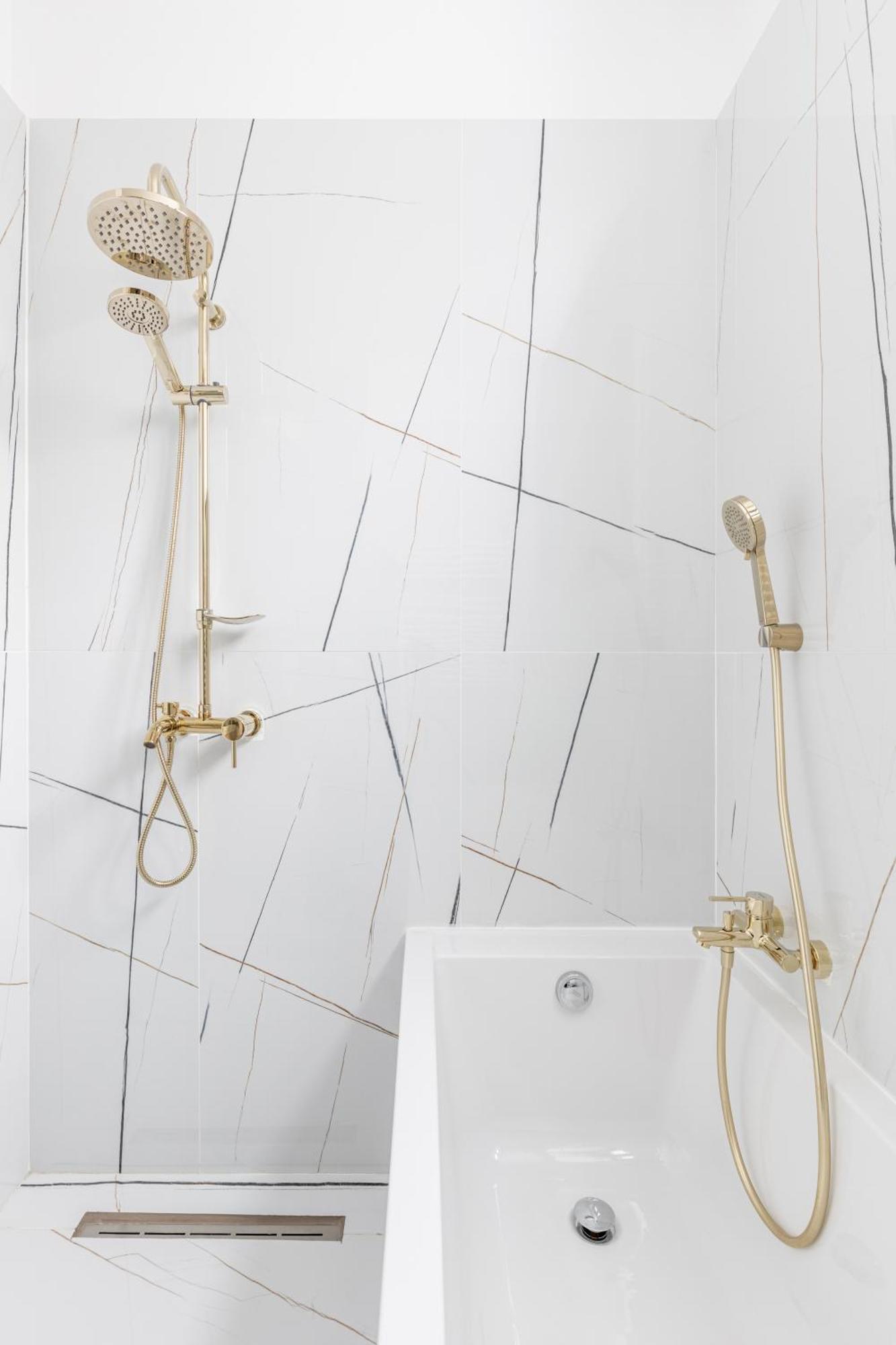 Holt Luxury Piata Romana 2br Urban Sanctuary * Bucharest