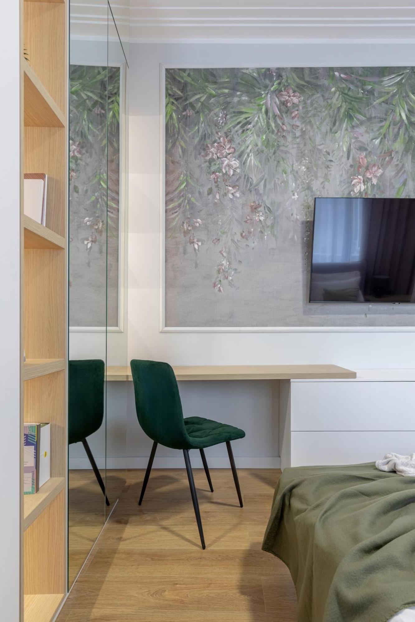 Apartment Holt Luxury Piata Romana 2br Urban Sanctuary