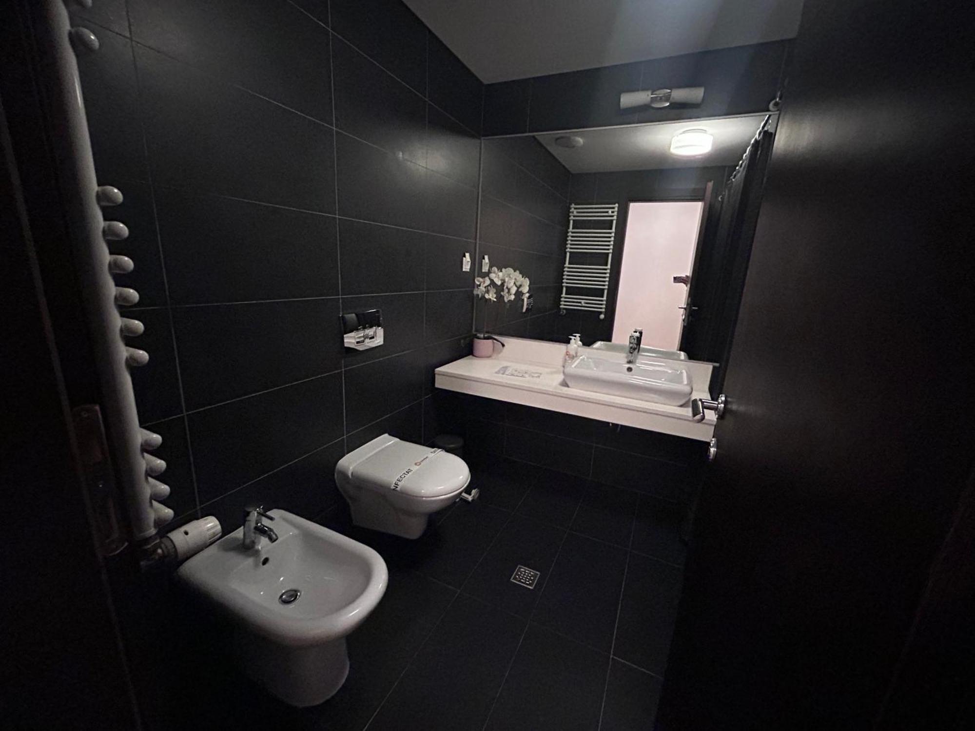 Apartment 365 In *