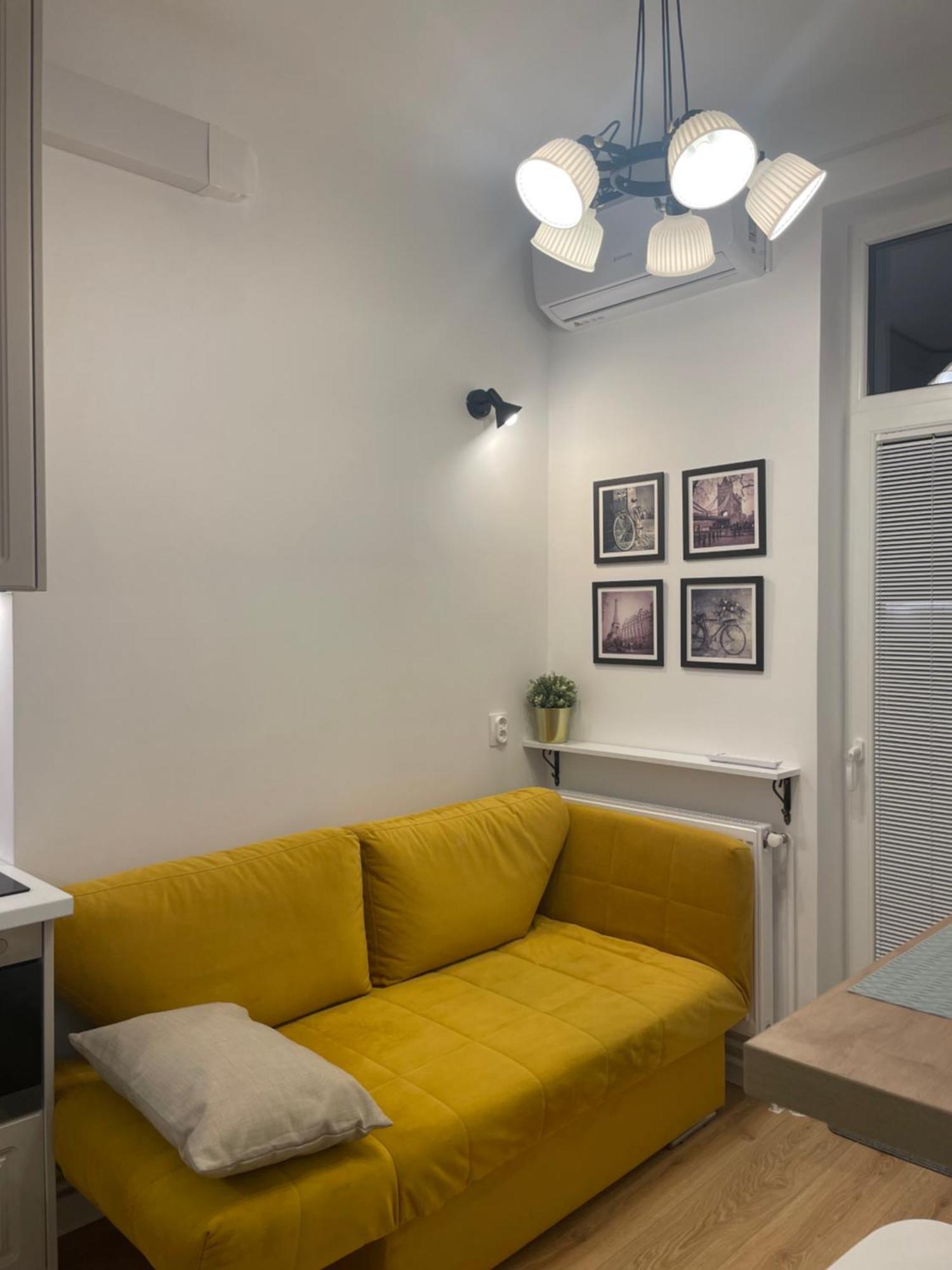 Studio Alice Romana Square * Bucharest