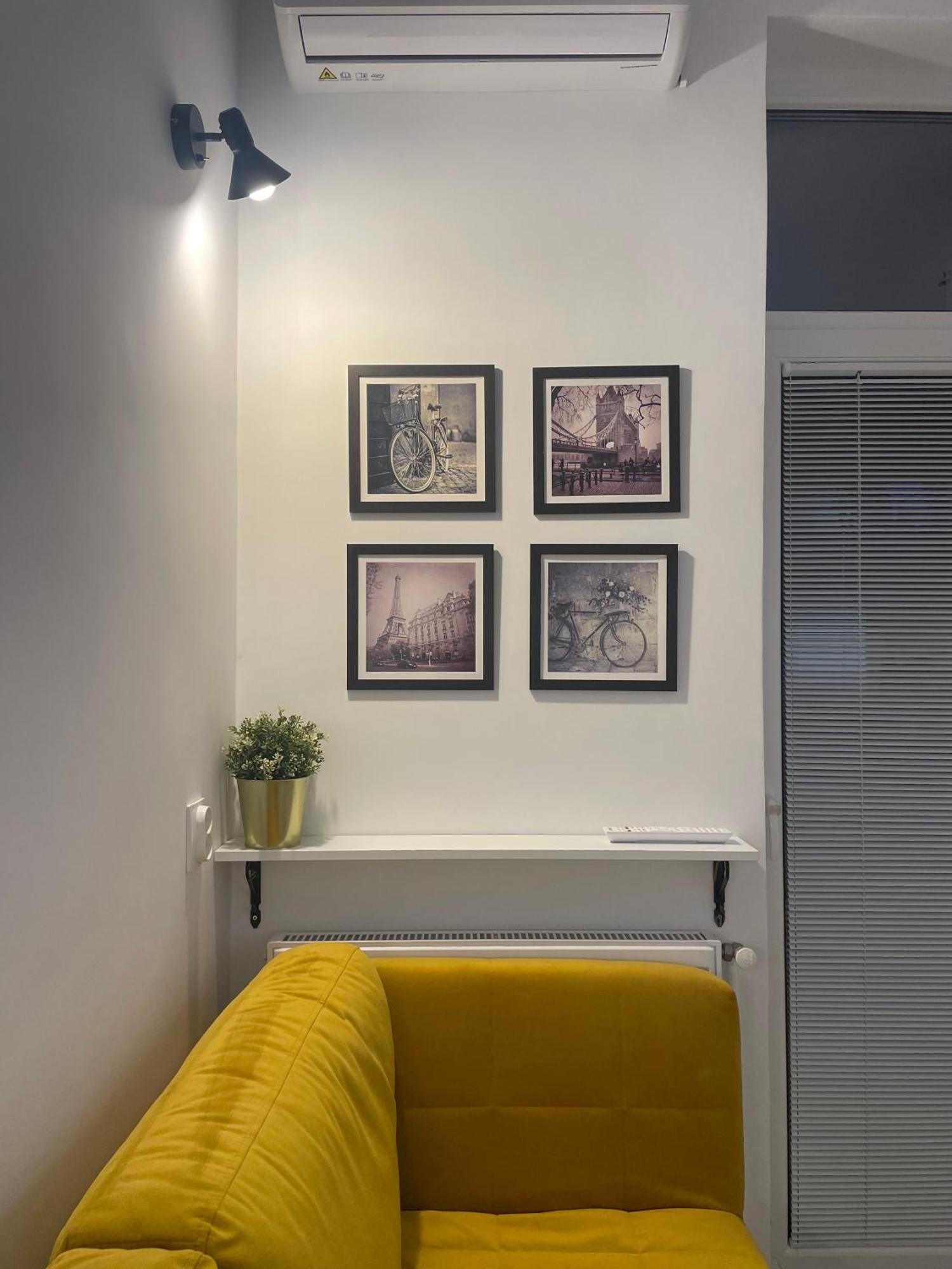Studio Alice Romana Square Apartment *