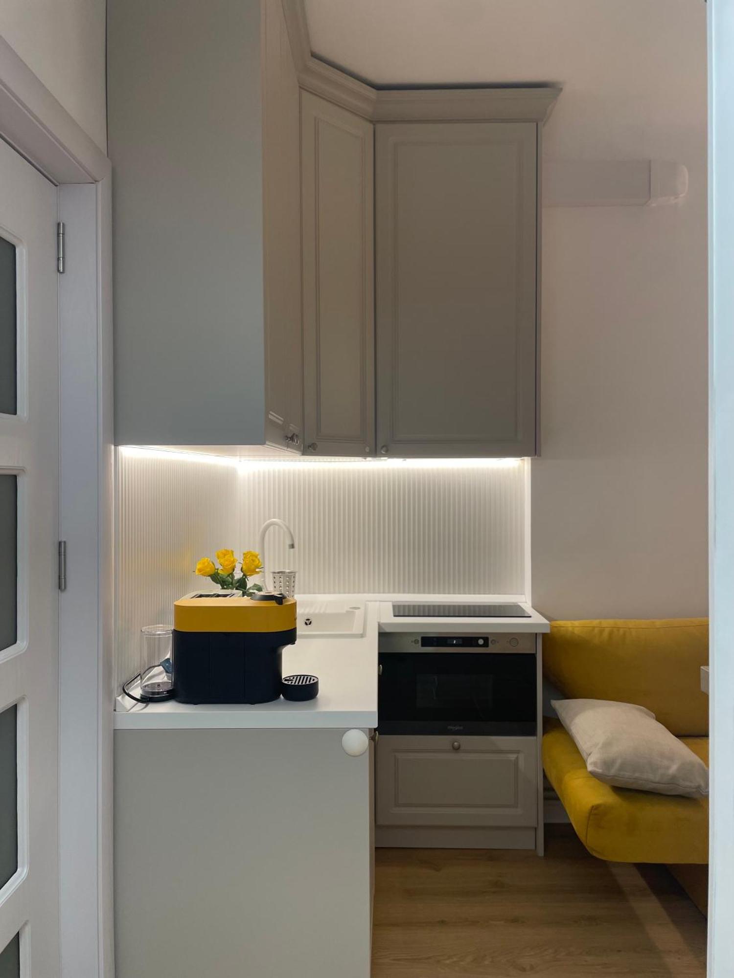 Apartment Studio Alice Romana Square Bucharest