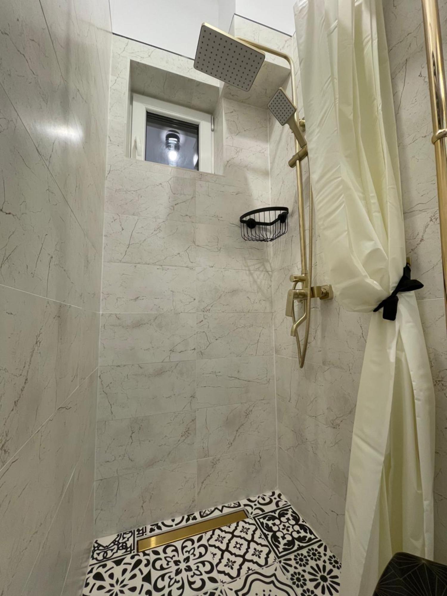 Apartment Studio Alice Romana Square Bucharest