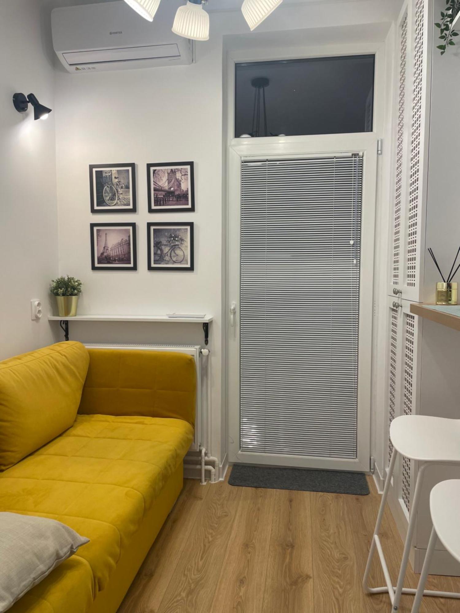 Studio Alice Romana Square * Bucharest
