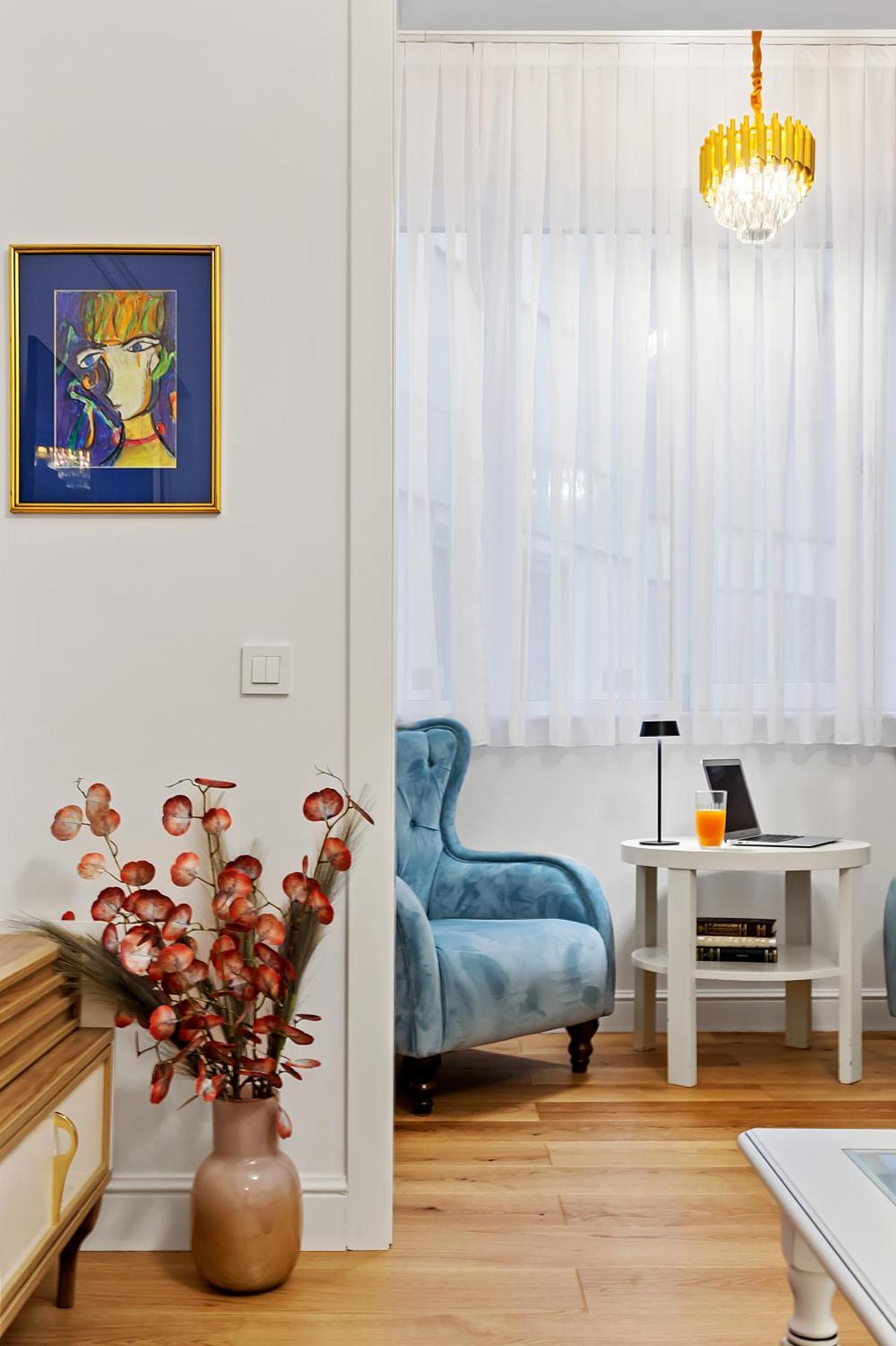 - Rafinament Arhitectural - Blocul Wilson Apartment