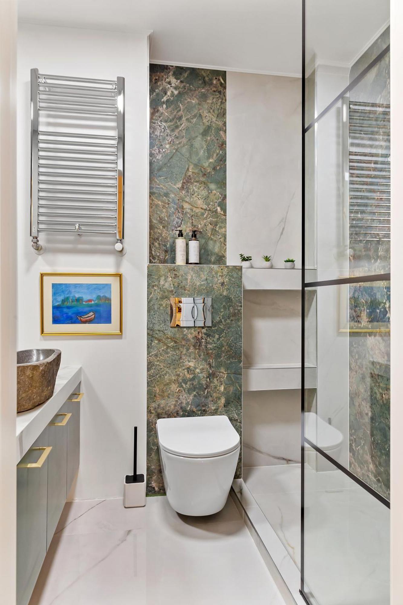 - Rafinament Arhitectural - Blocul Wilson Apartment *