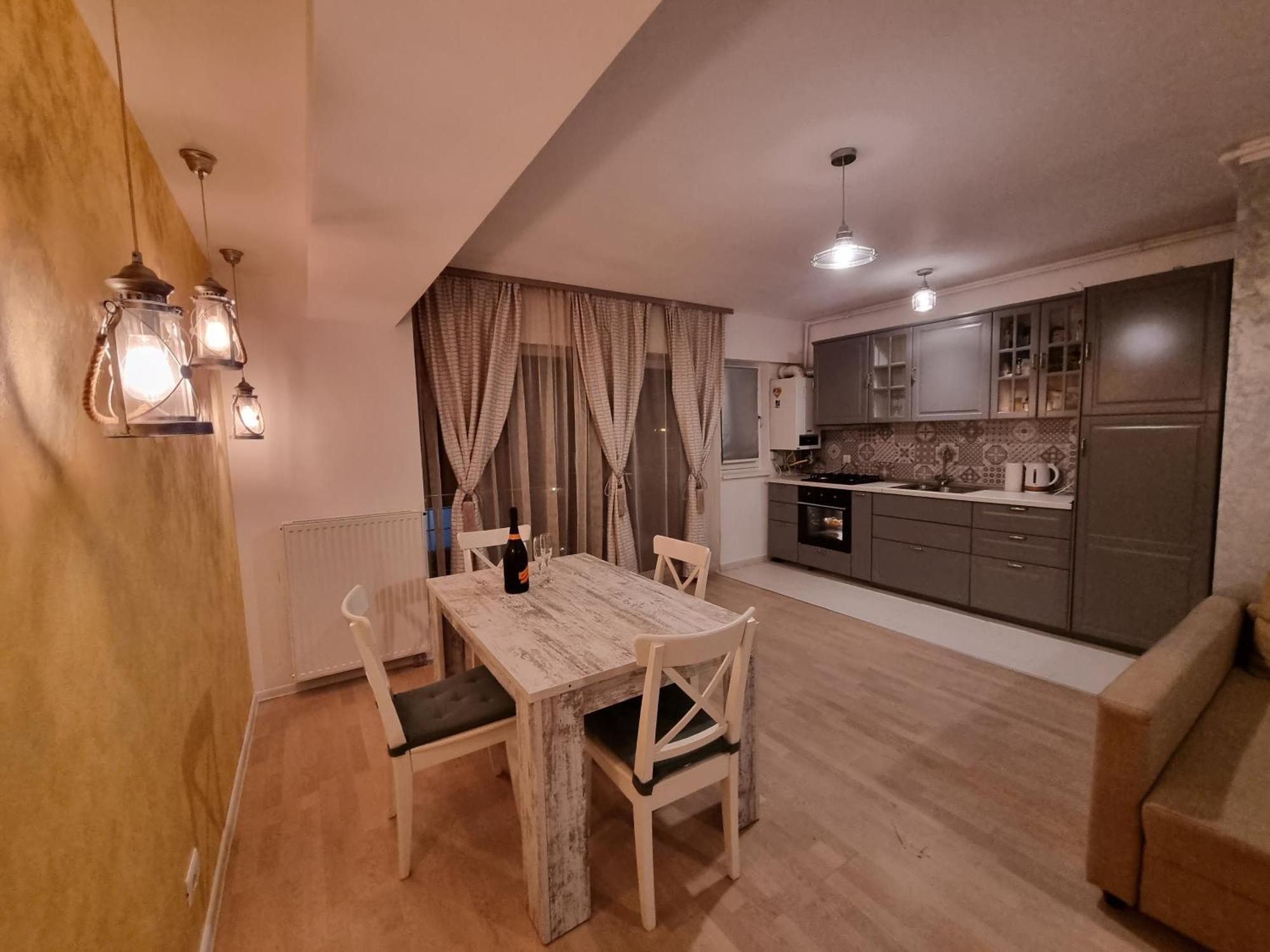 Park 5, 2 Bedroom Bucareste