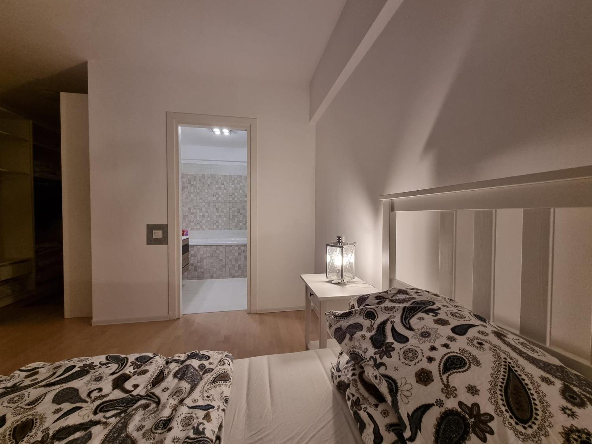 Park 5, 2 Bedroom * Bucareste