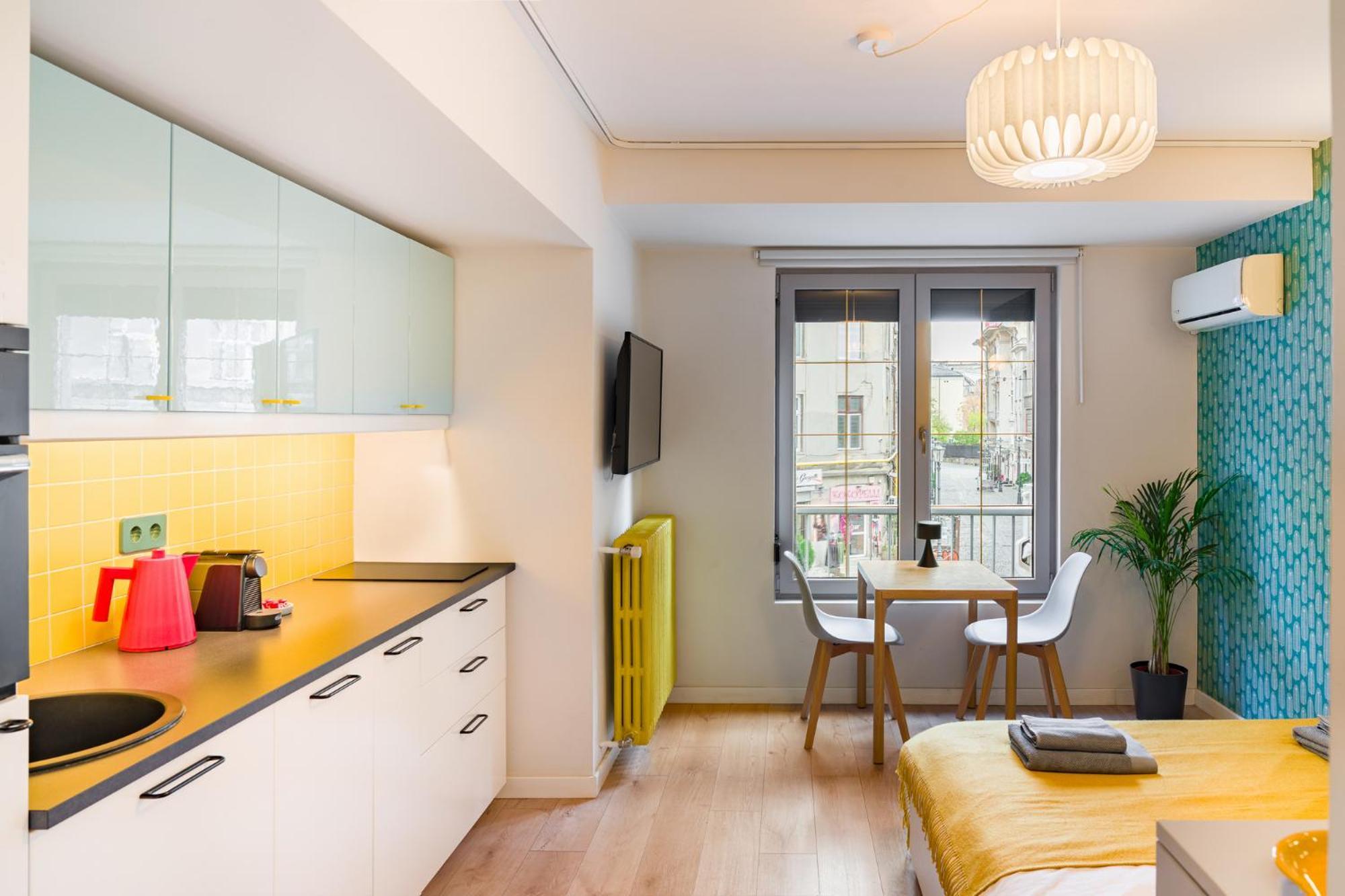 Victoriei Old Town - Self Check-in Apartment *