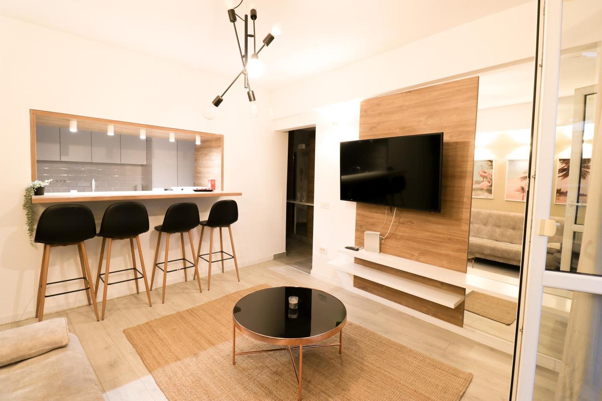 Piata Romana, Two Bedrooms *