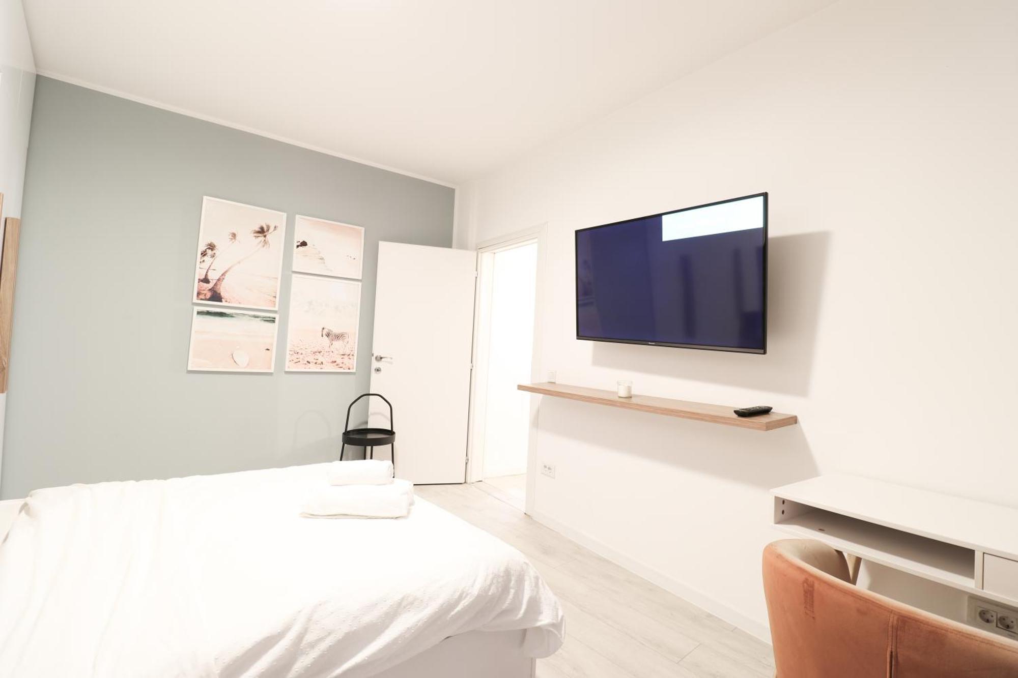 Apartment Piata Romana, Two Bedrooms