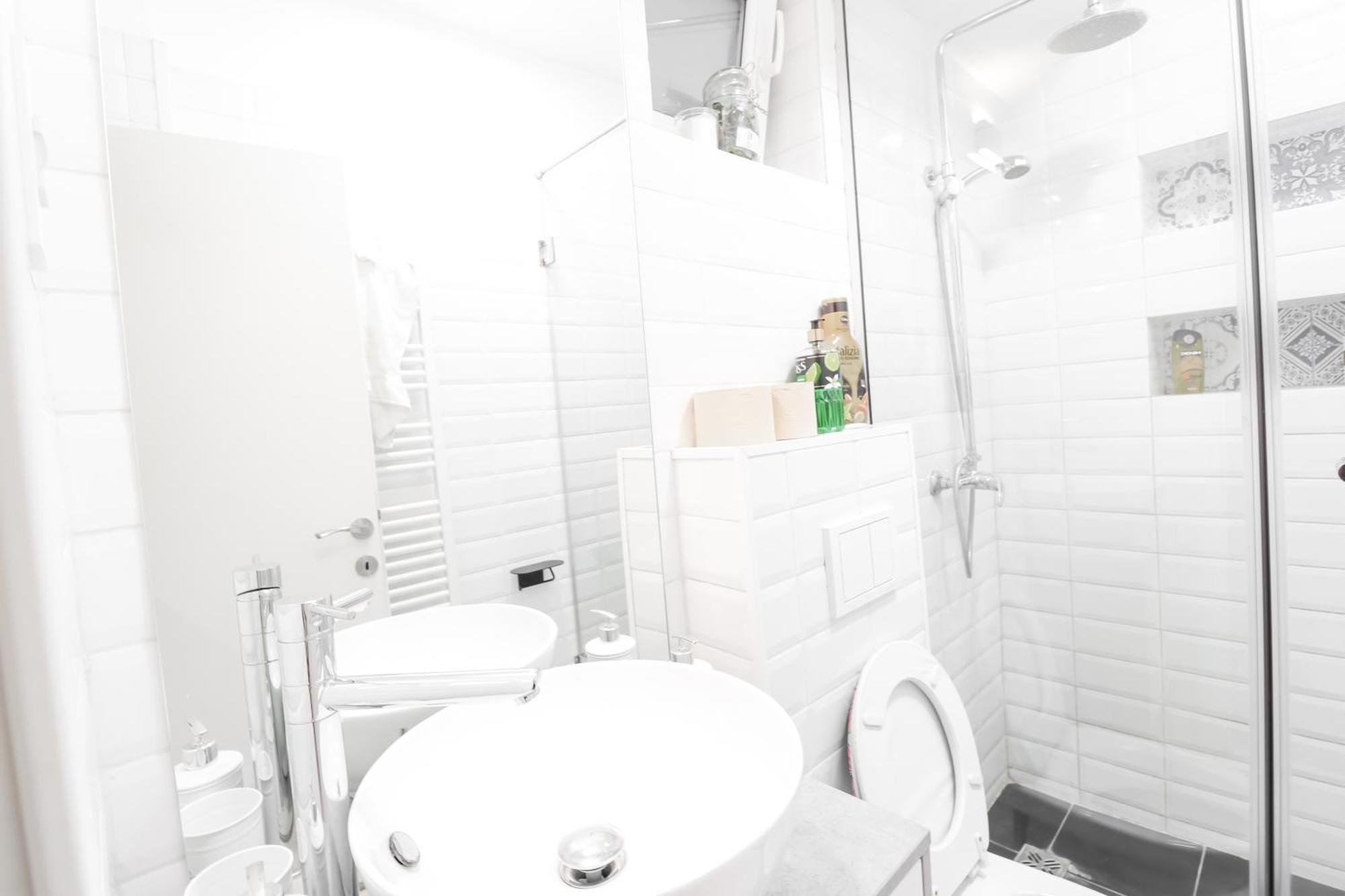 Piata Romana, Two Bedrooms Apartament *